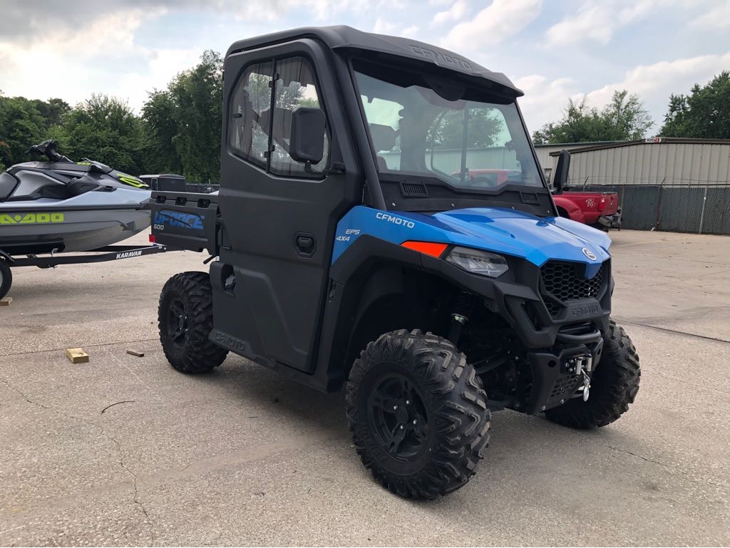 2023 CFMOTO UFORCE 600 CAB
