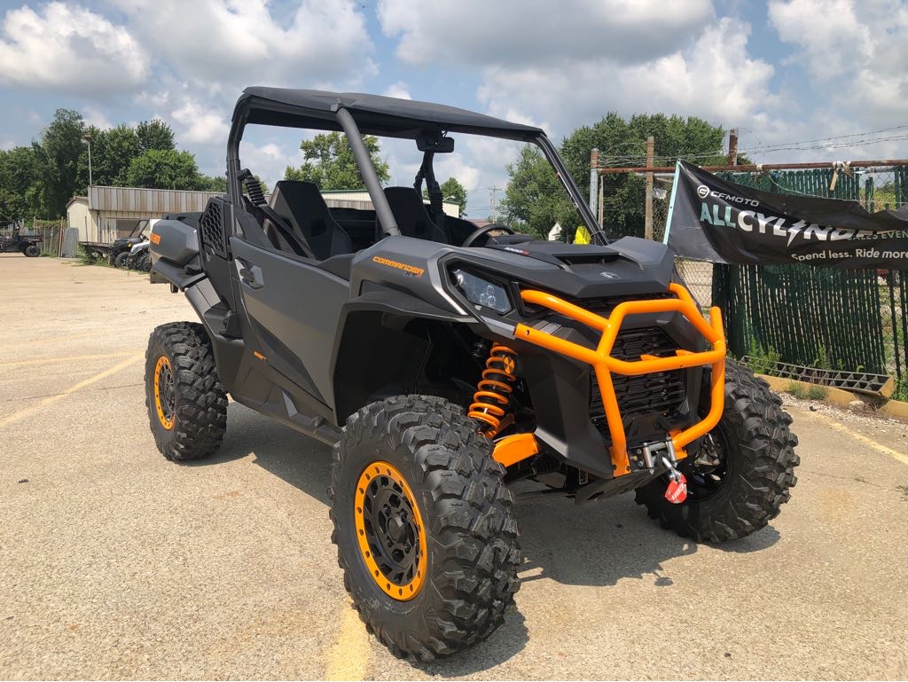 2025 Can-Am COMMANDER XT-P 1000R