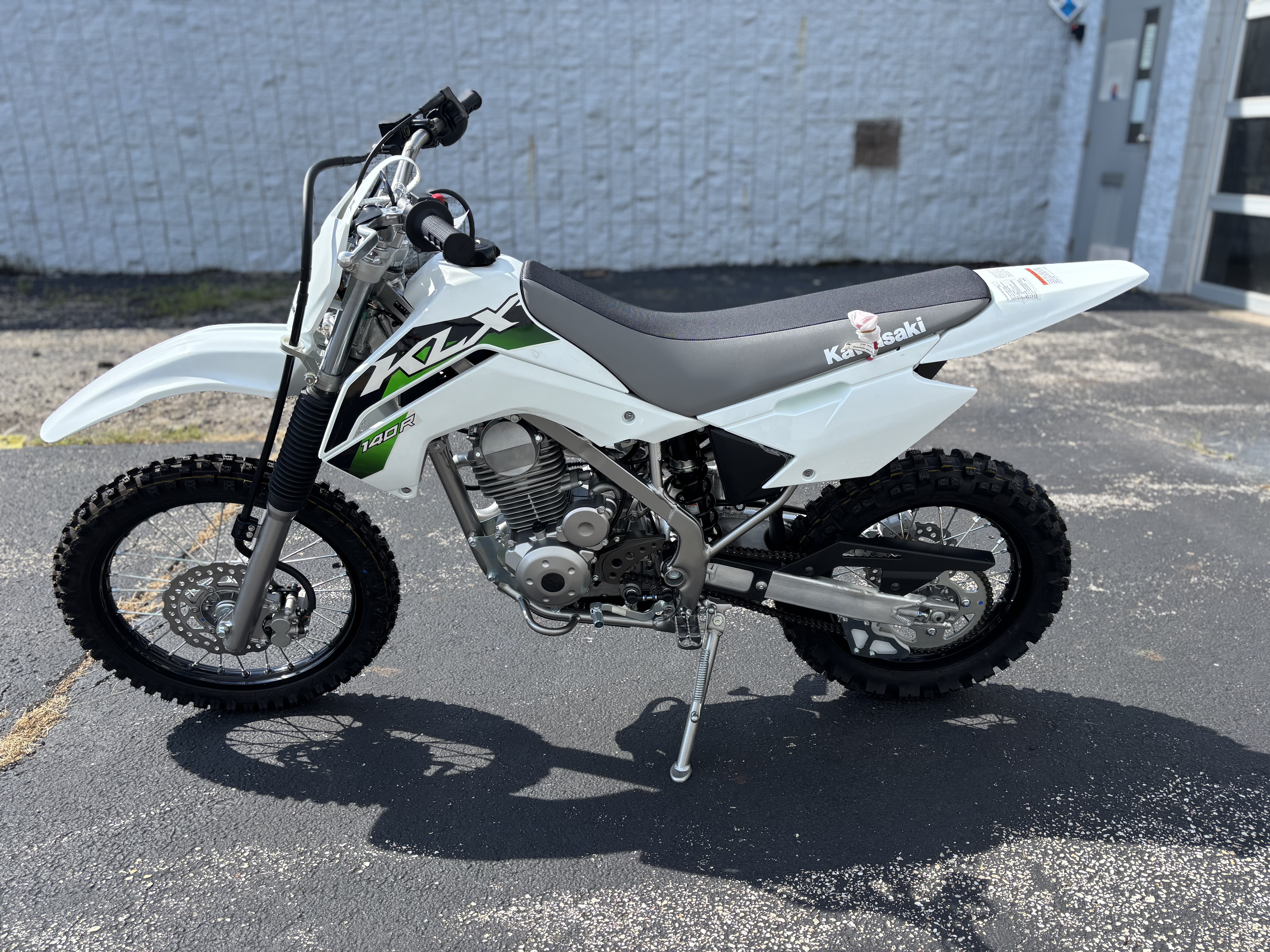 2026 Kawasaki KLX 140R - Photo 8