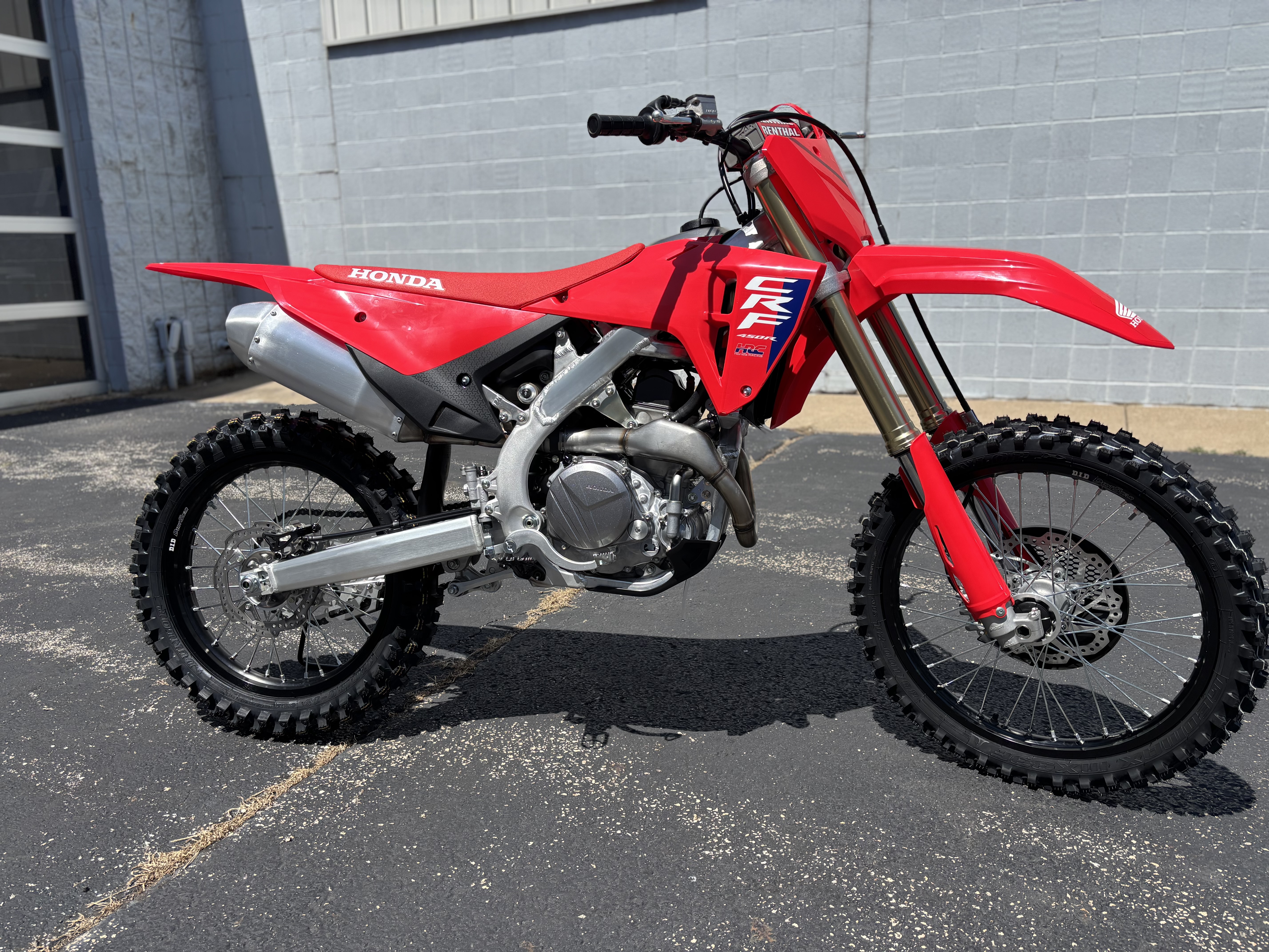 2026 Honda CRF 450R - Photo 2