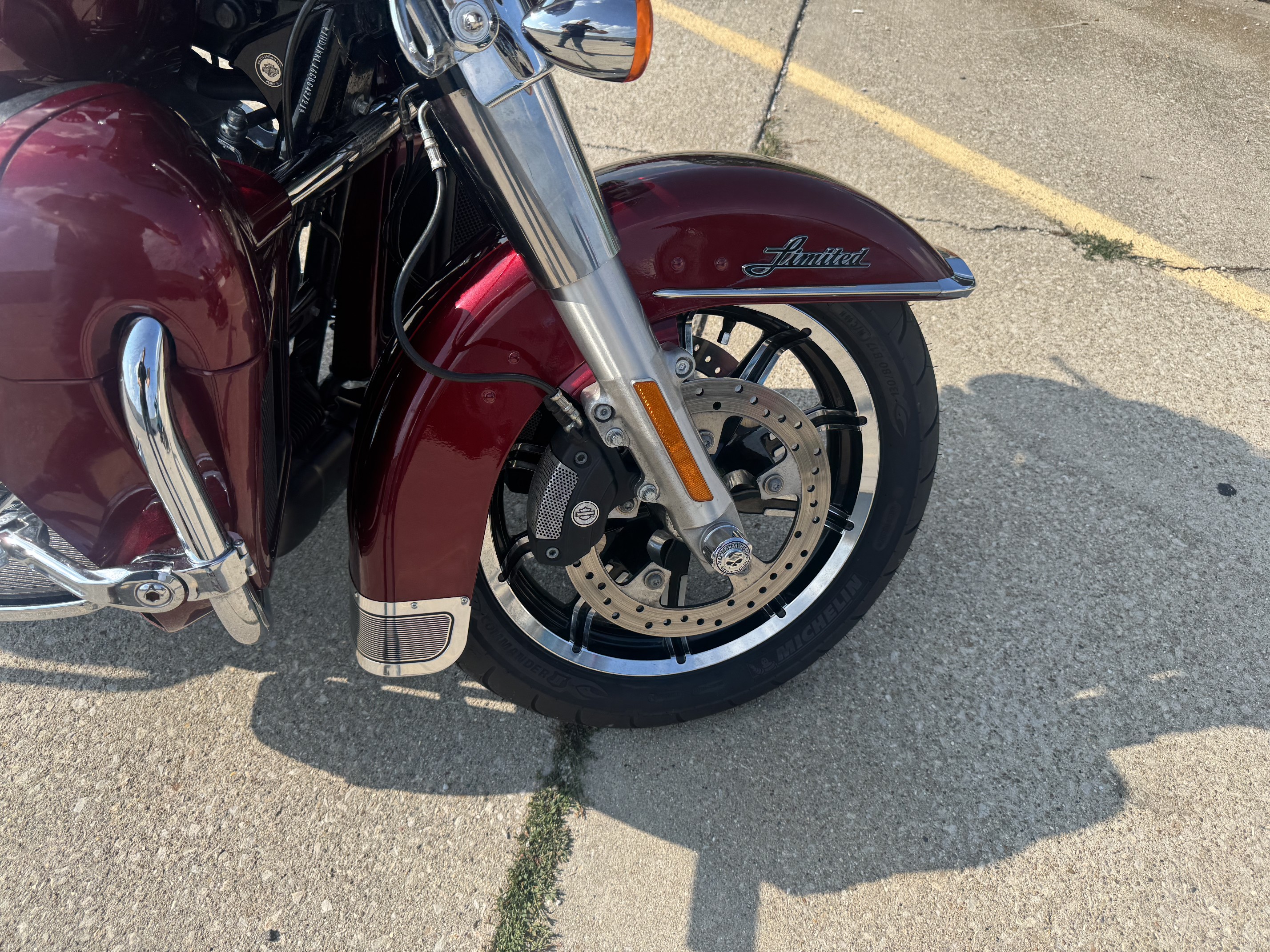 2016 Harley-Davidson® ULTRA LIMITED LOW - Photo 2