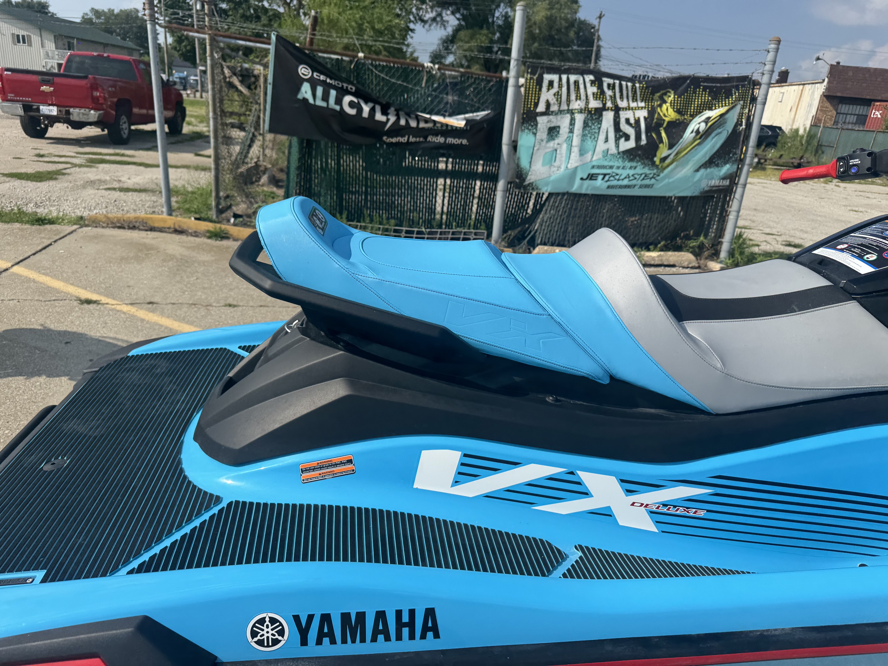 2024 Yamaha VX DELUXE W/AUDIO-CYAN - Photo 2