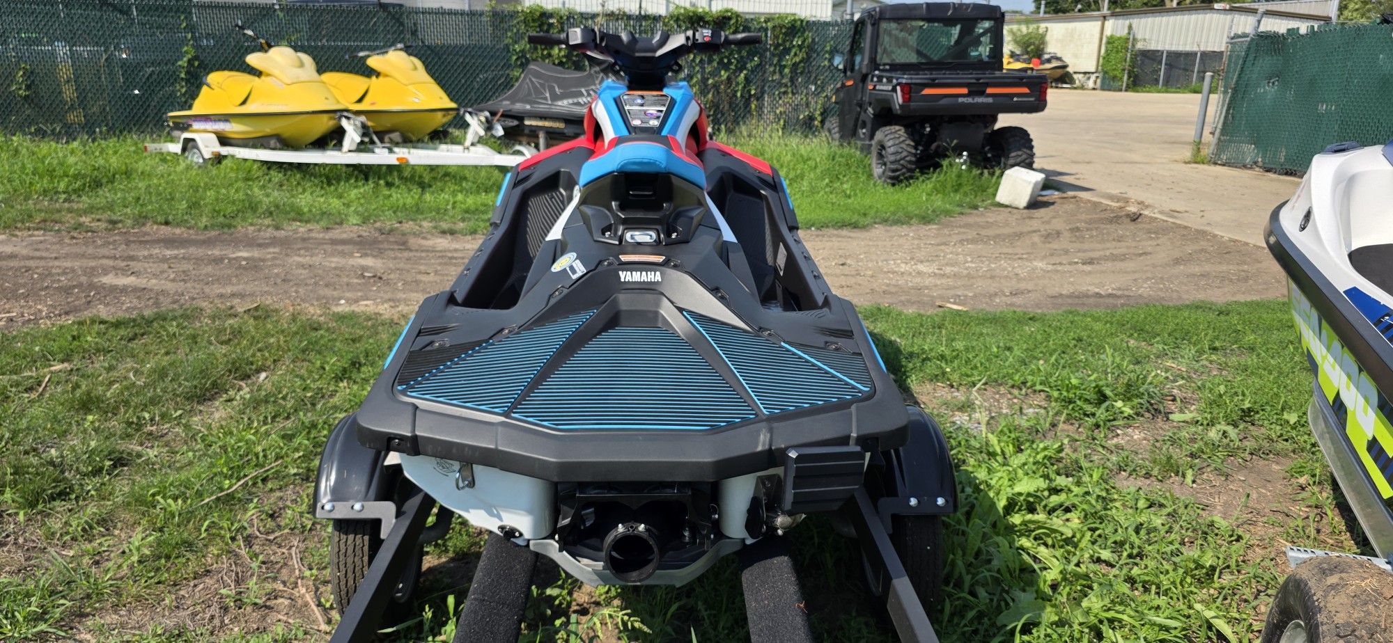 2025 Yamaha JETBLASTER DLX 2 - Photo 8