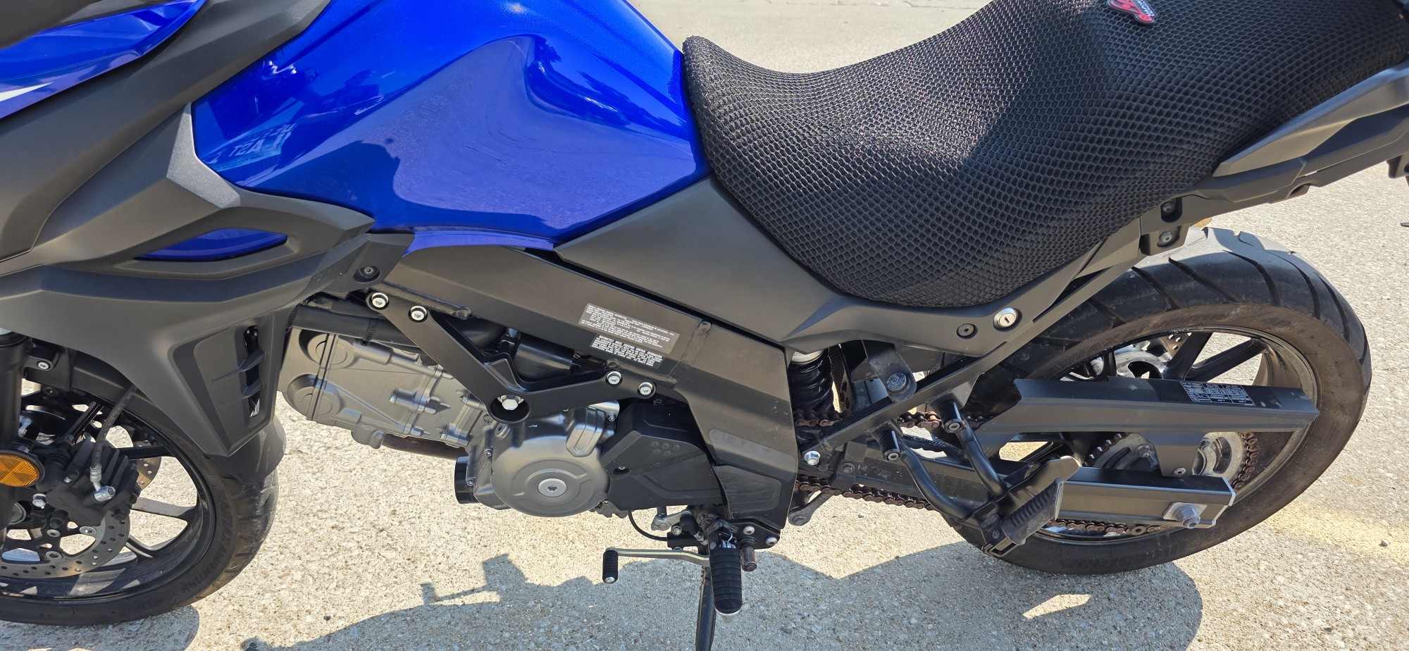 2023 Suzuki V-STROM 650 - Photo 8