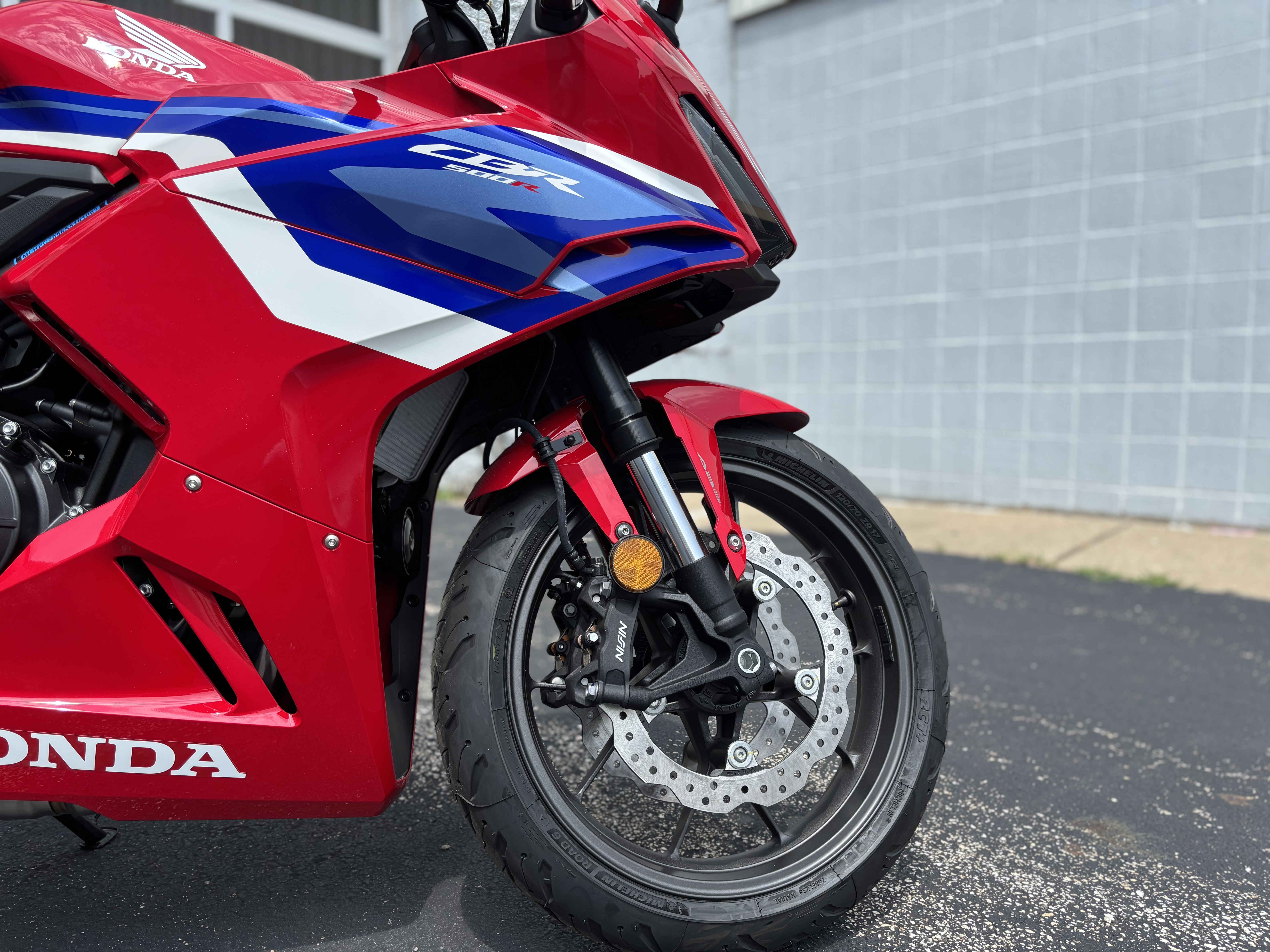 2025 Honda CBR500R ABS - Photo 3