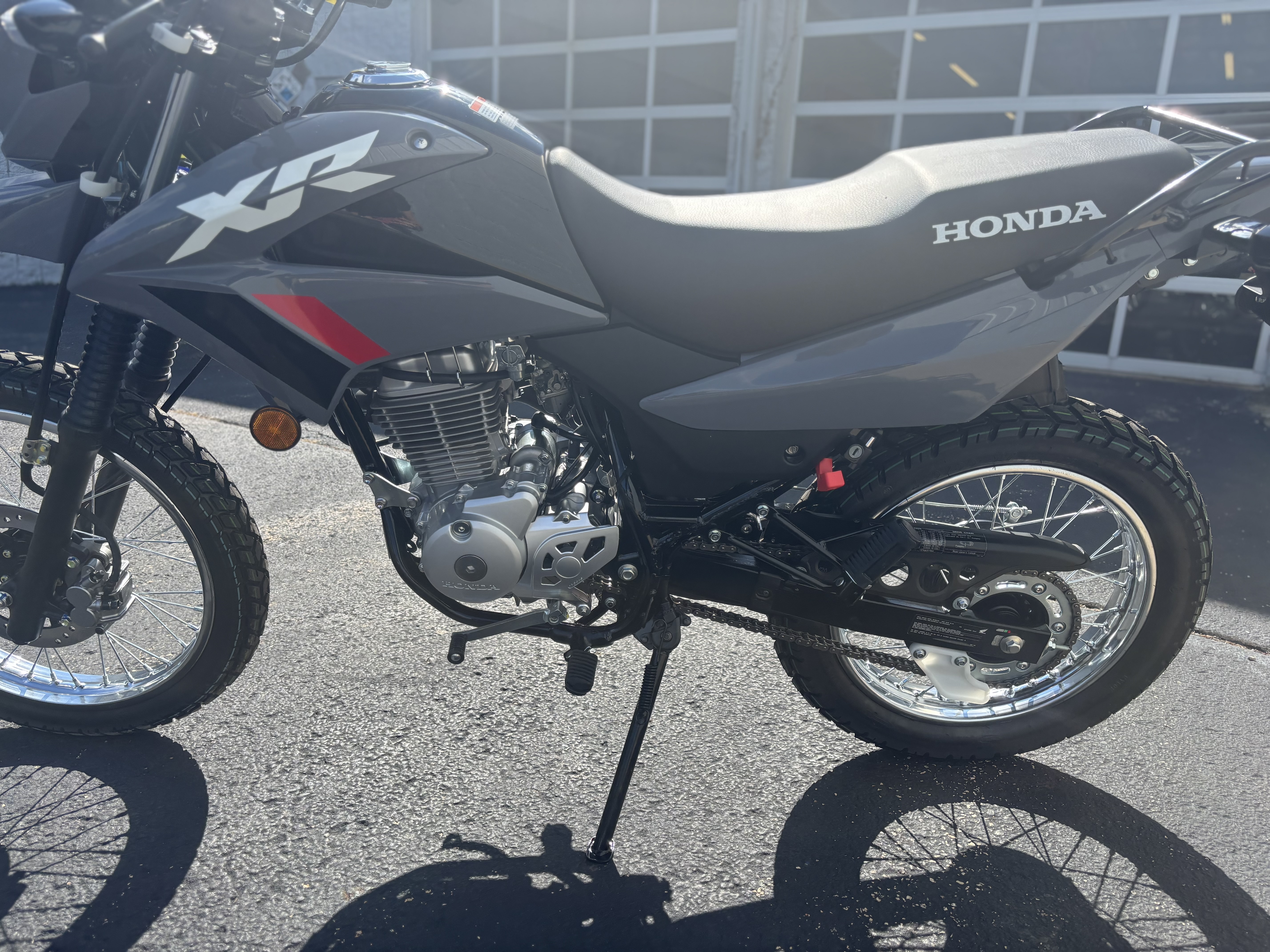 2025 Honda XR 150L - Photo 10