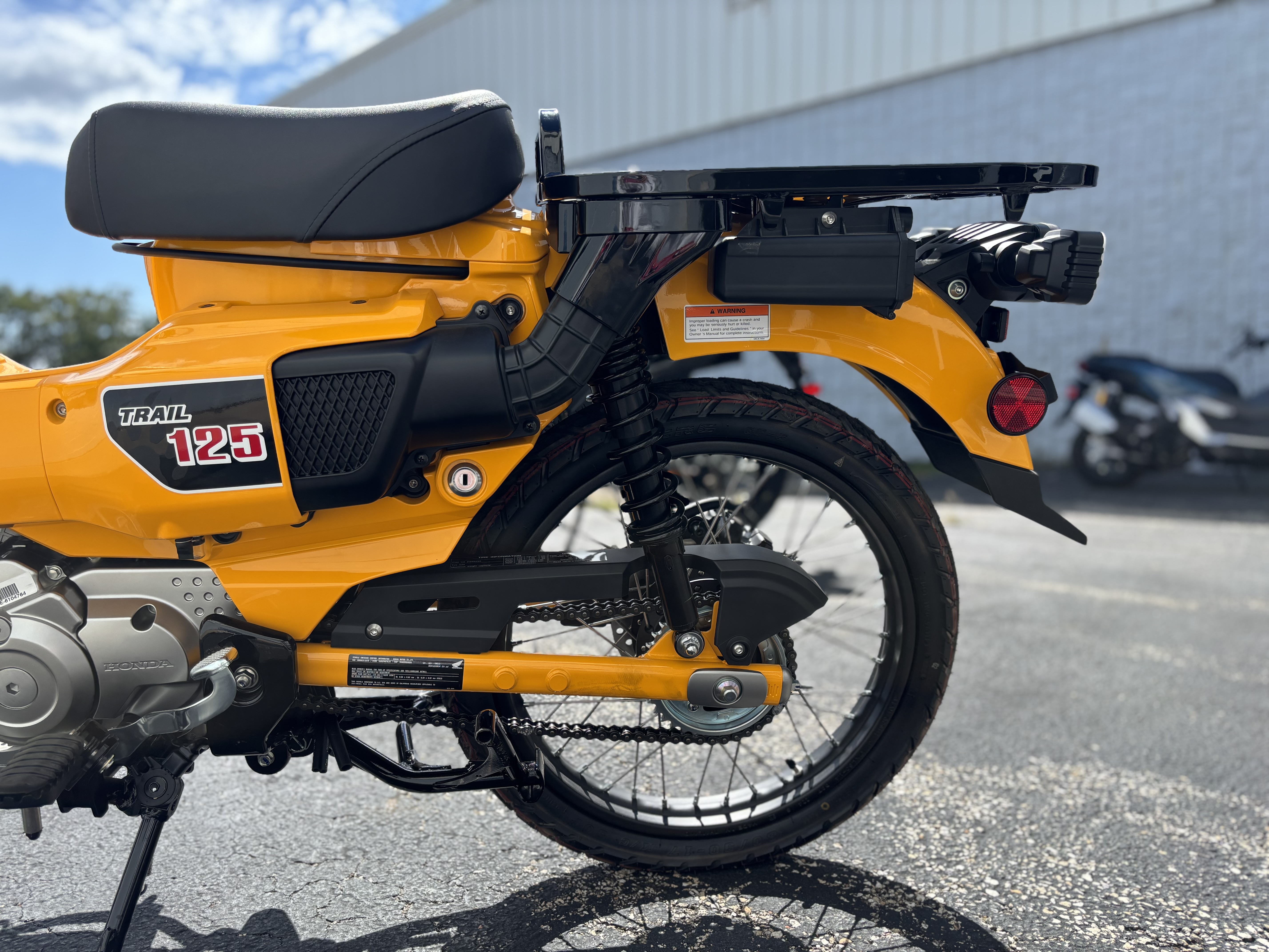 2024 Honda TRAIL 125 - Photo 11
