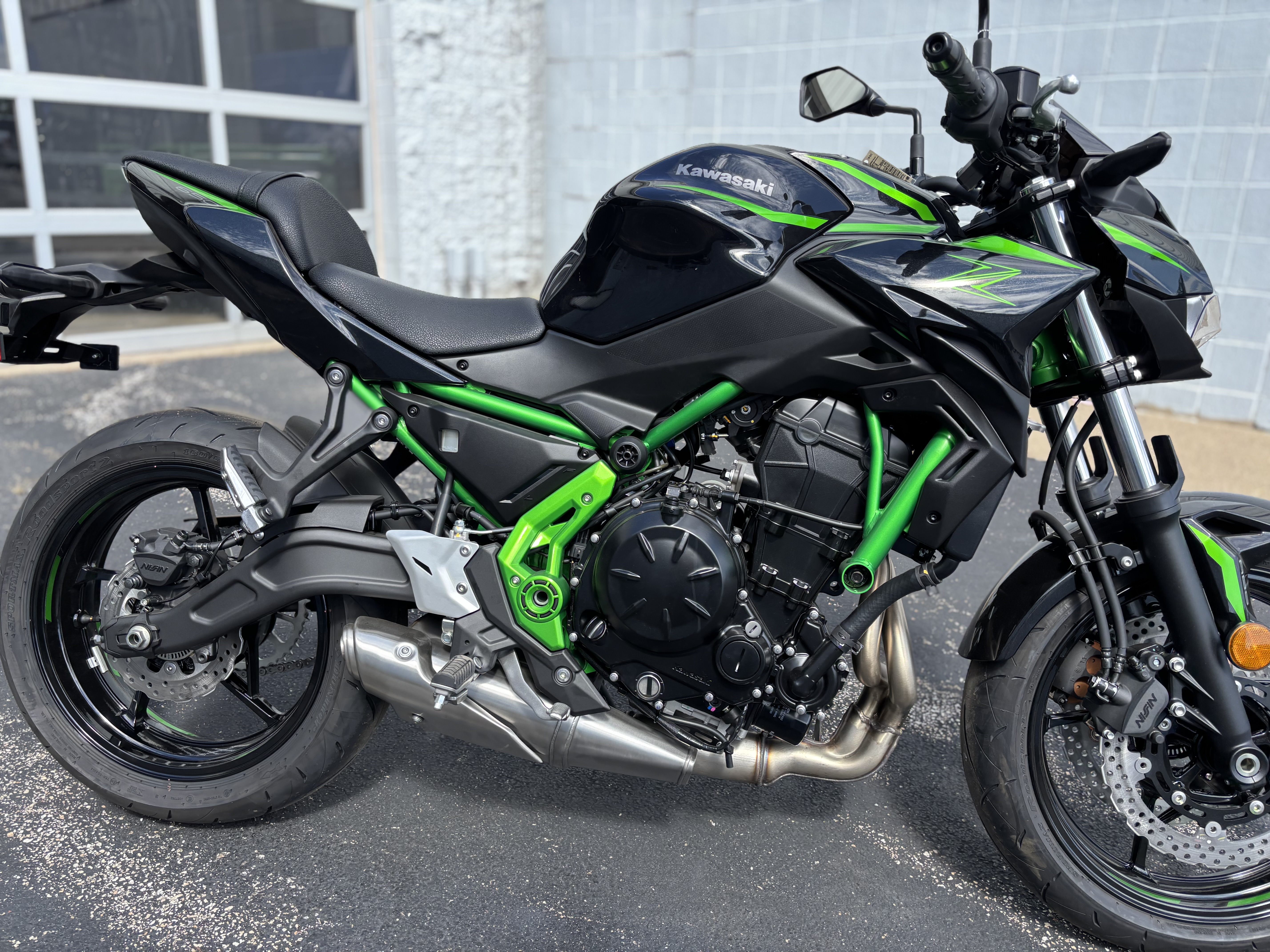 2025 Kawasaki Z650 ABS - Photo 4