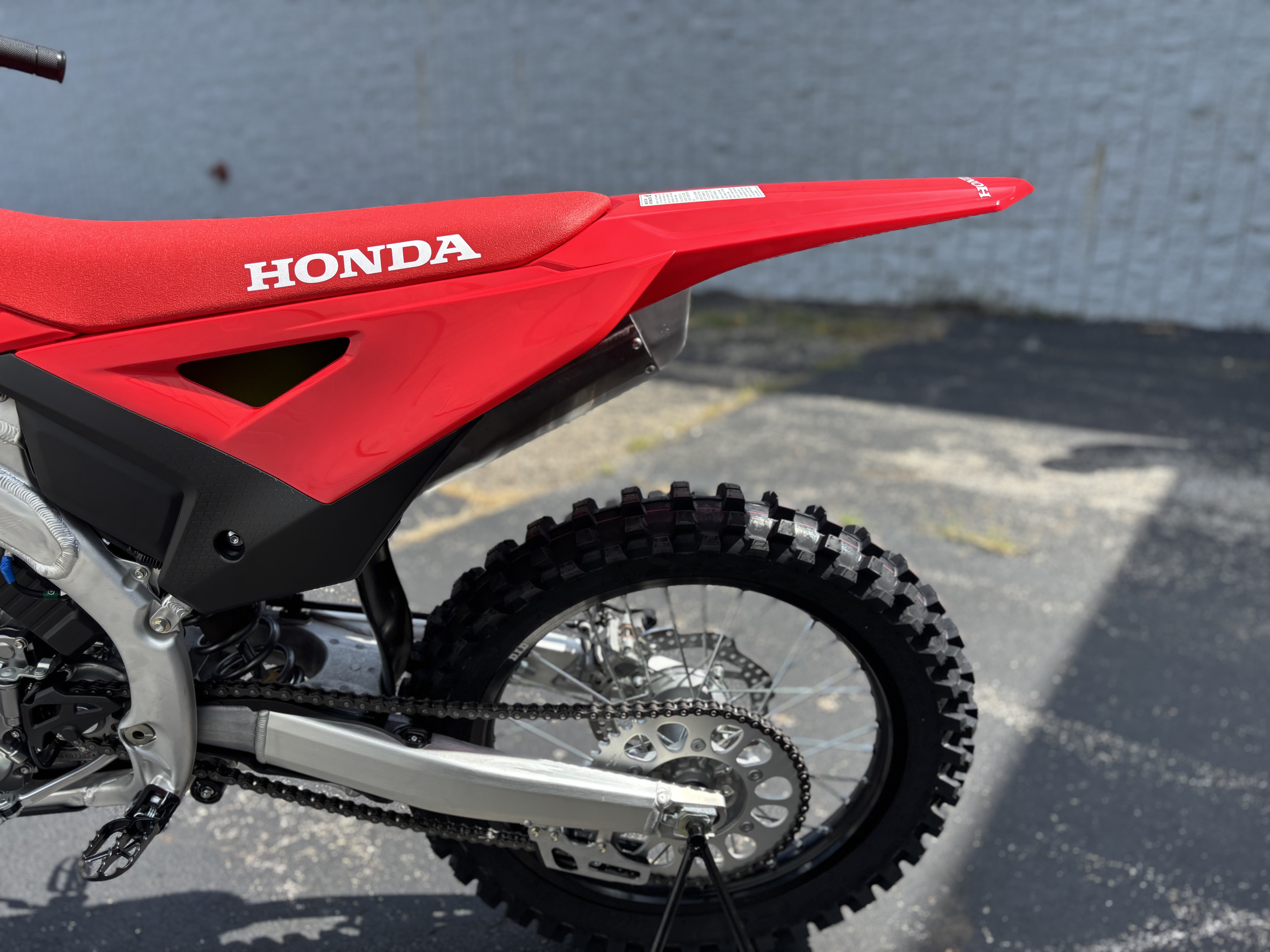 2026 Honda CRF 250R - Photo 11