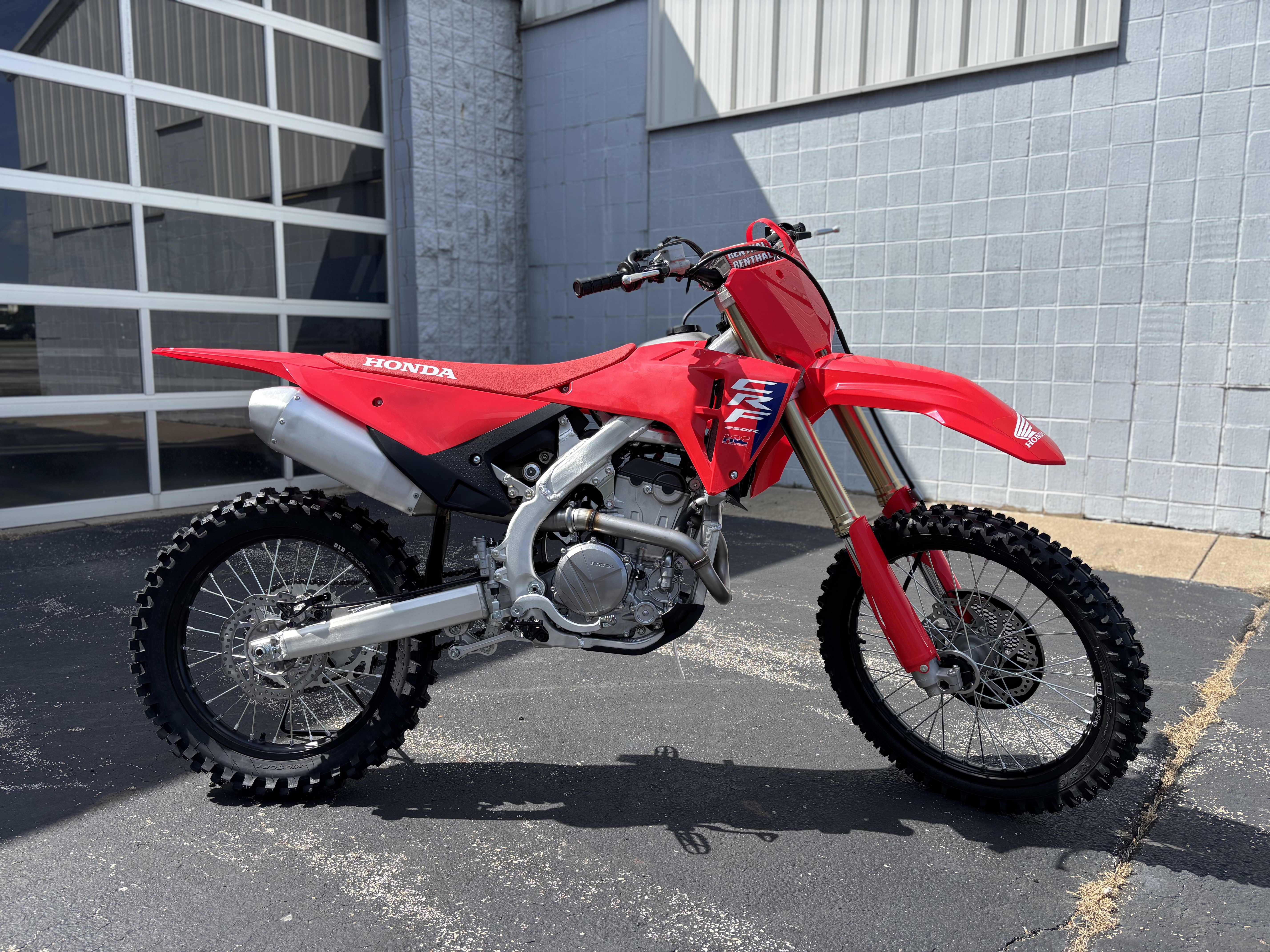 2026 Honda CRF 250R - Photo 2