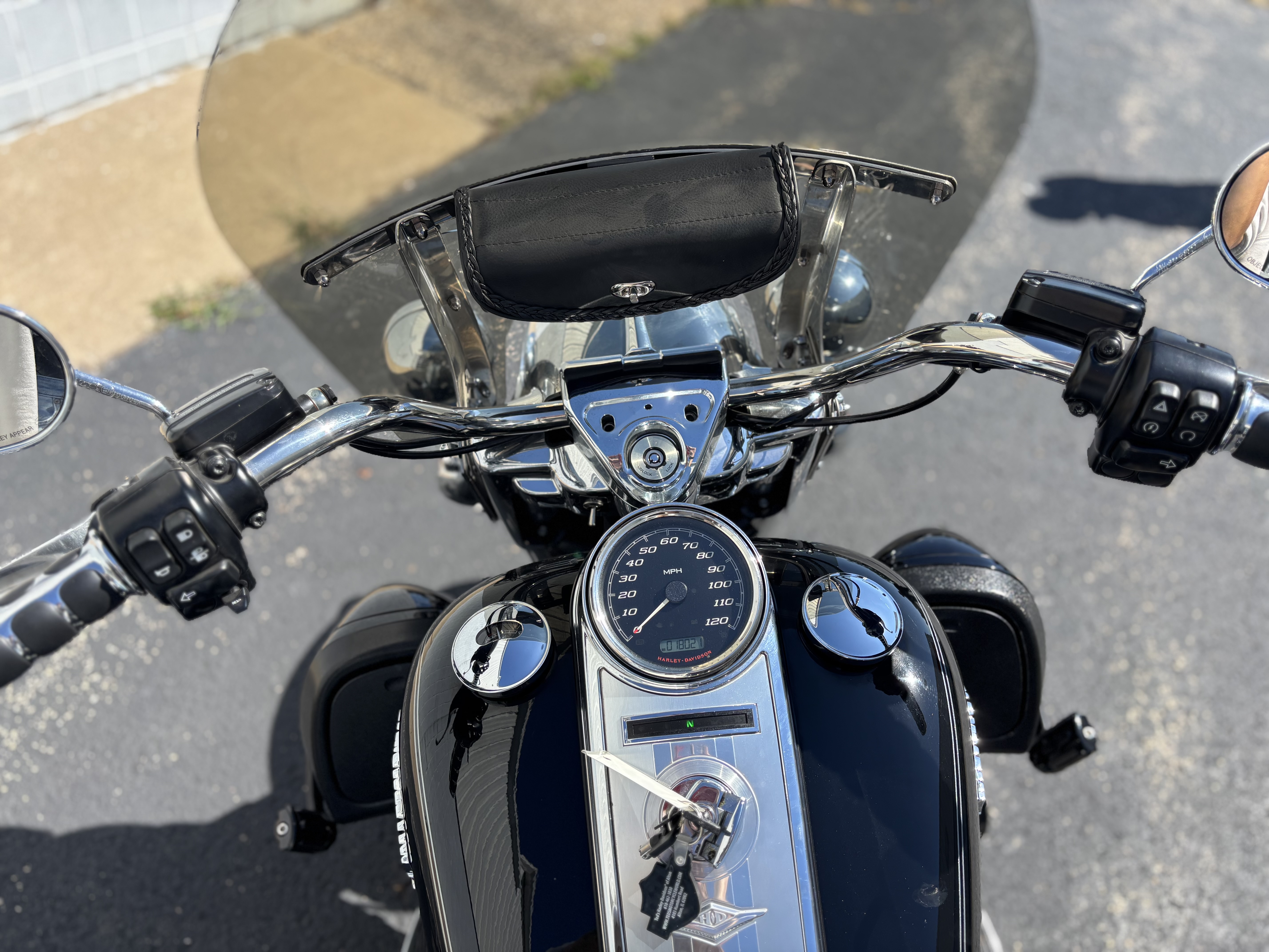 2017 Harley-Davidson® ROAD KING - Photo 7