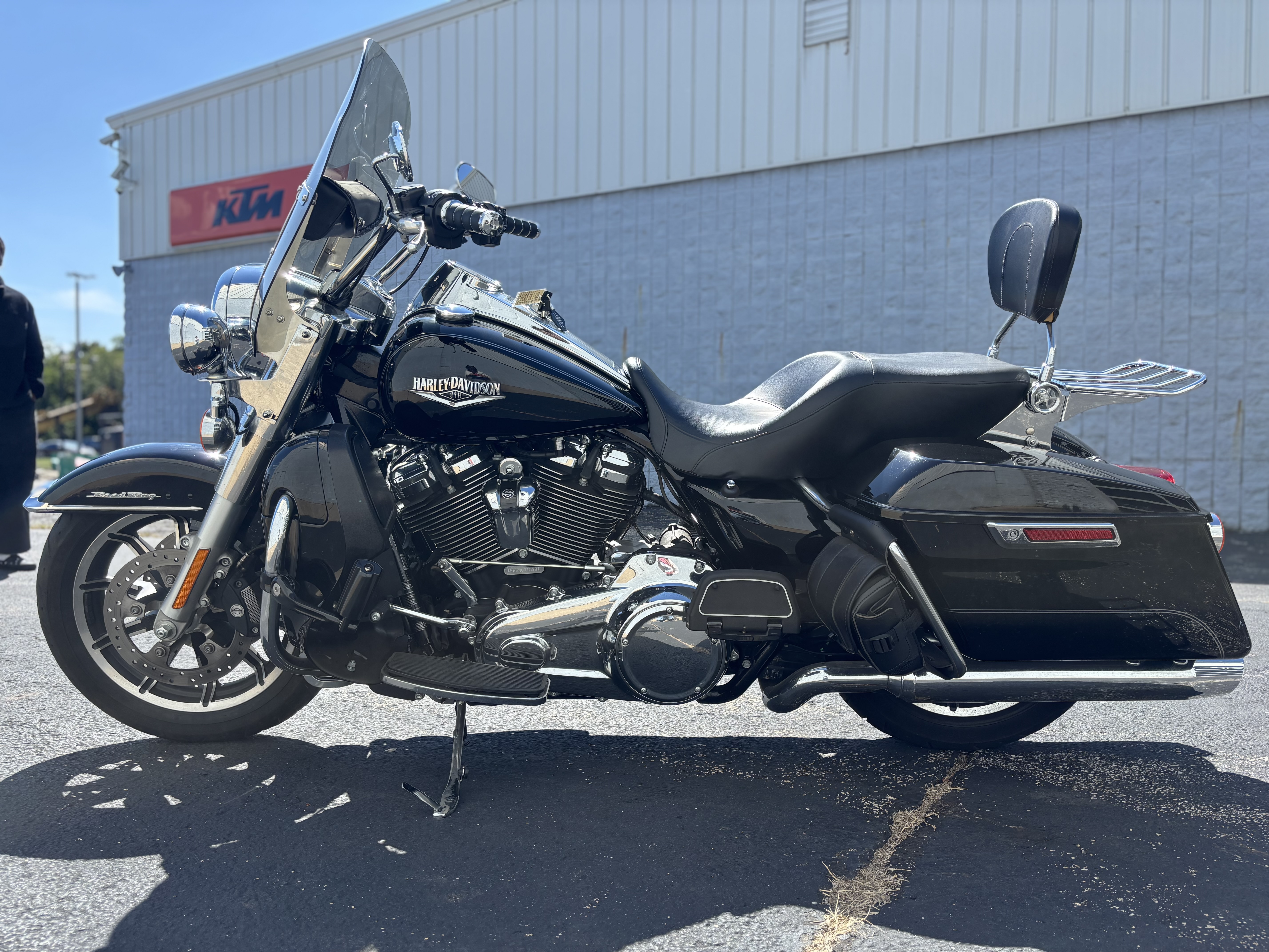 2017 Harley-Davidson® ROAD KING - Photo 8