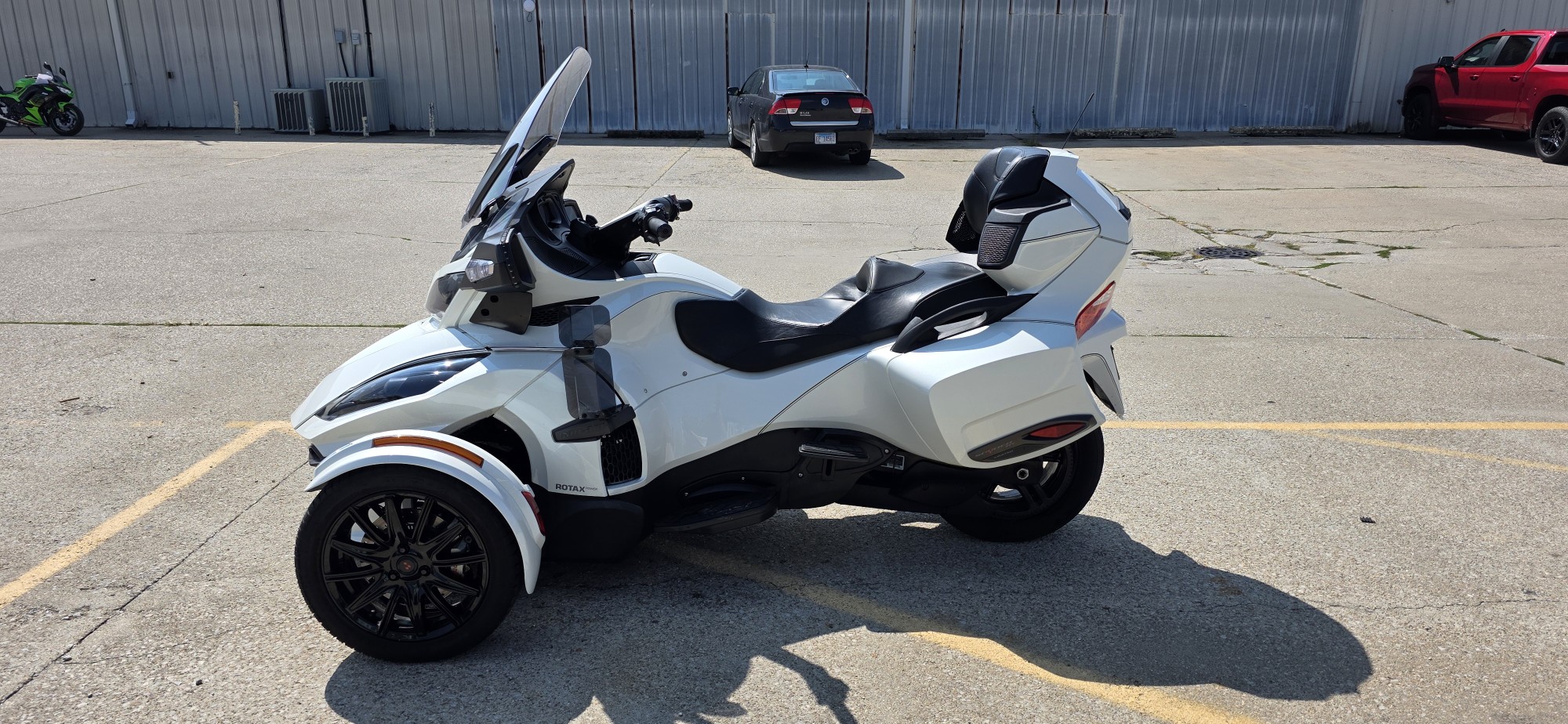 2018 Can-Am SPYDER RT SE6 - Photo 9