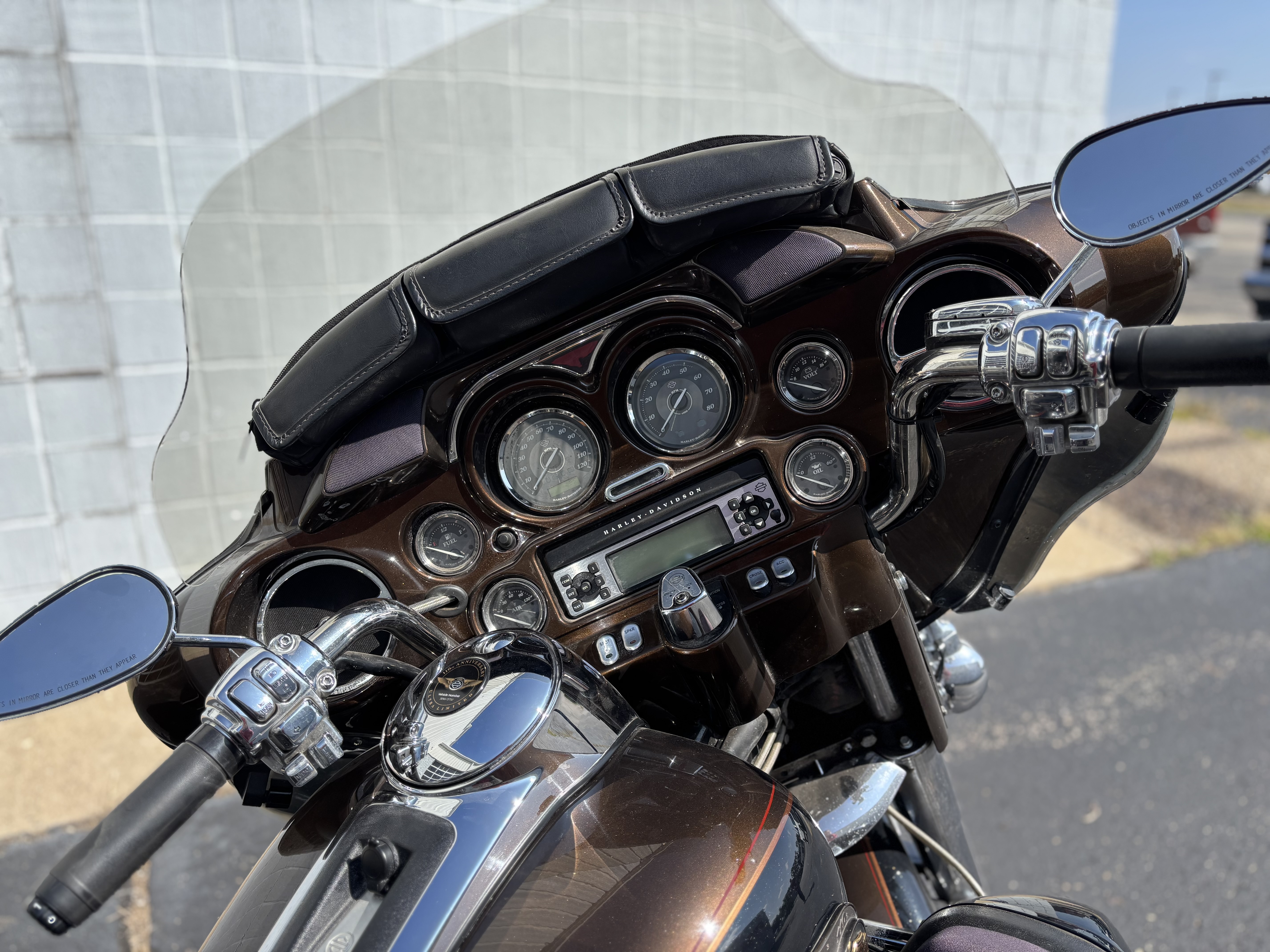 2013 Harley-Davidson® ELECTRA GLIDE ULTRA LIMITED 110TH ANN. ED. - Photo 7