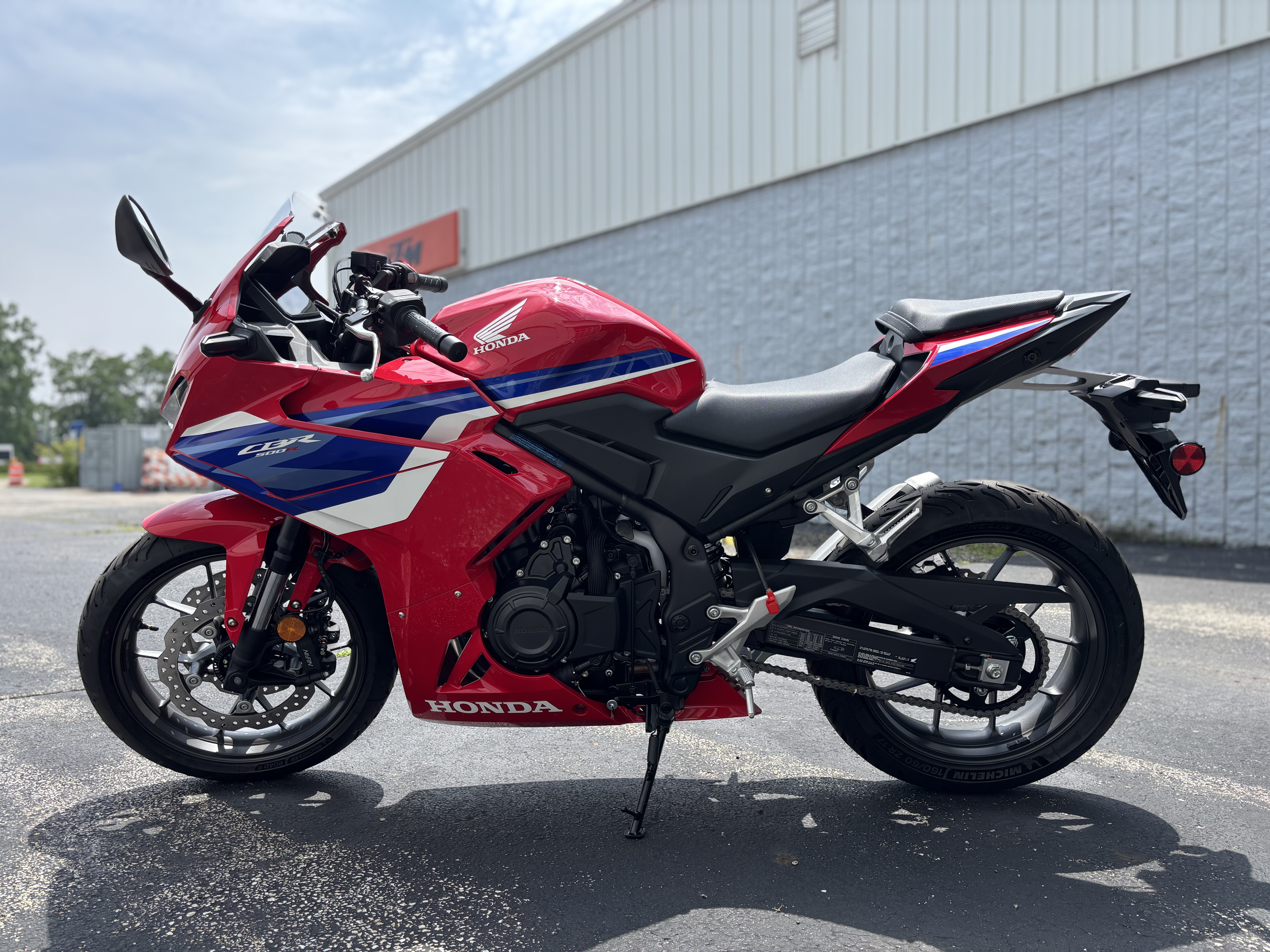 2025 Honda CBR500R ABS - Photo 8