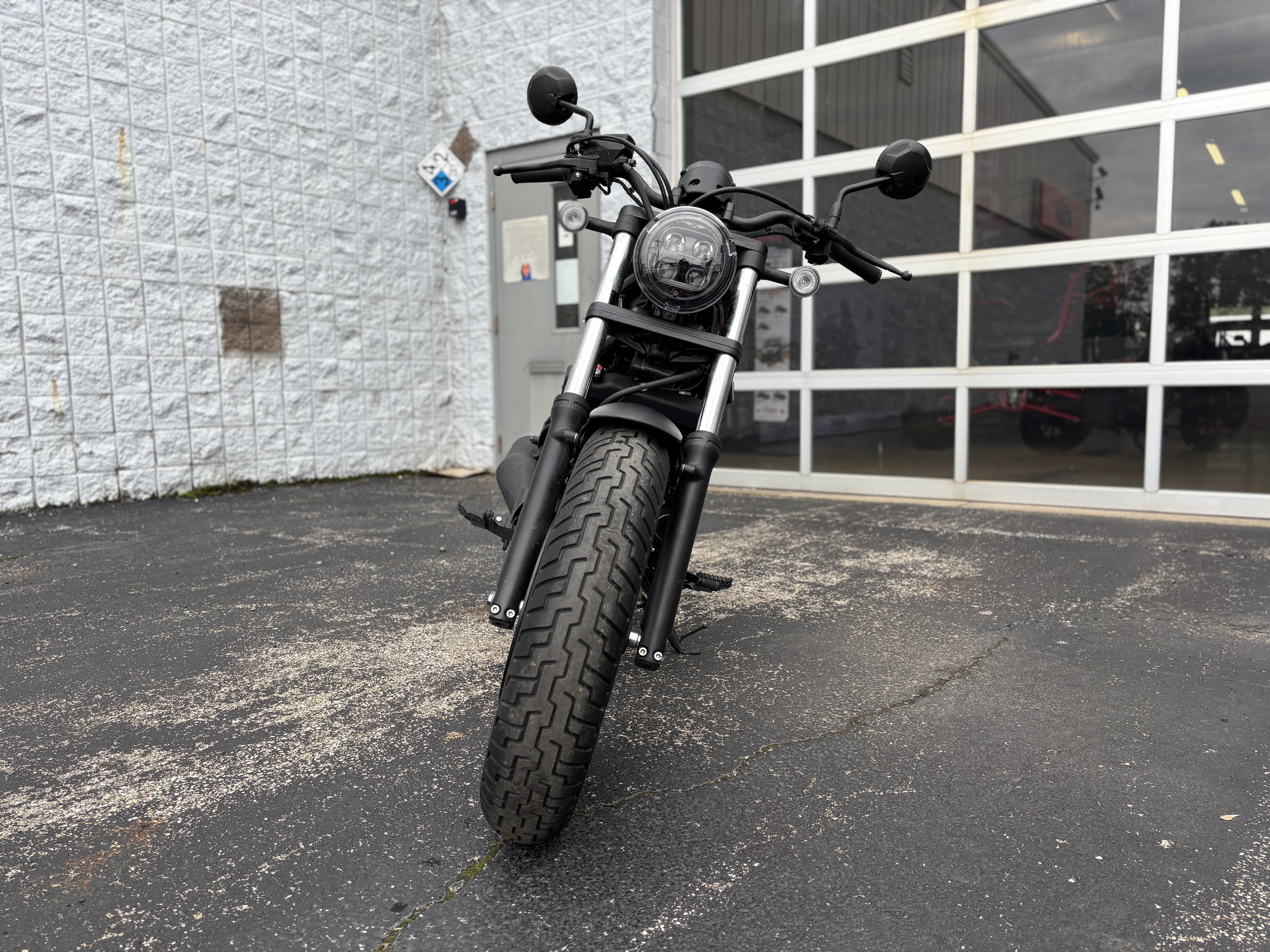 2025 Honda REBEL 300 - Photo 11