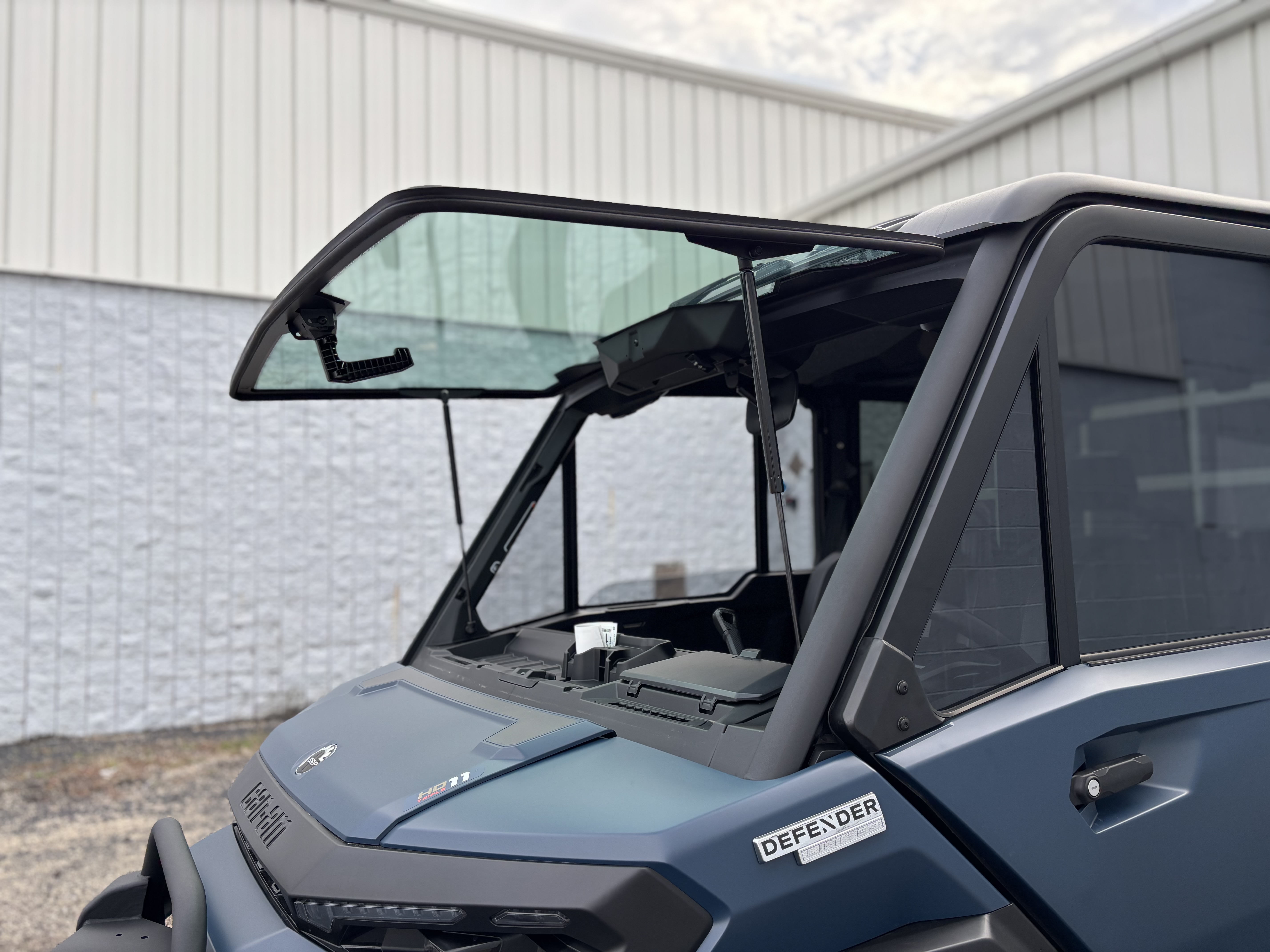 2026 Can-Am DEFENDER MAX LIMITED HD11 - Photo 14