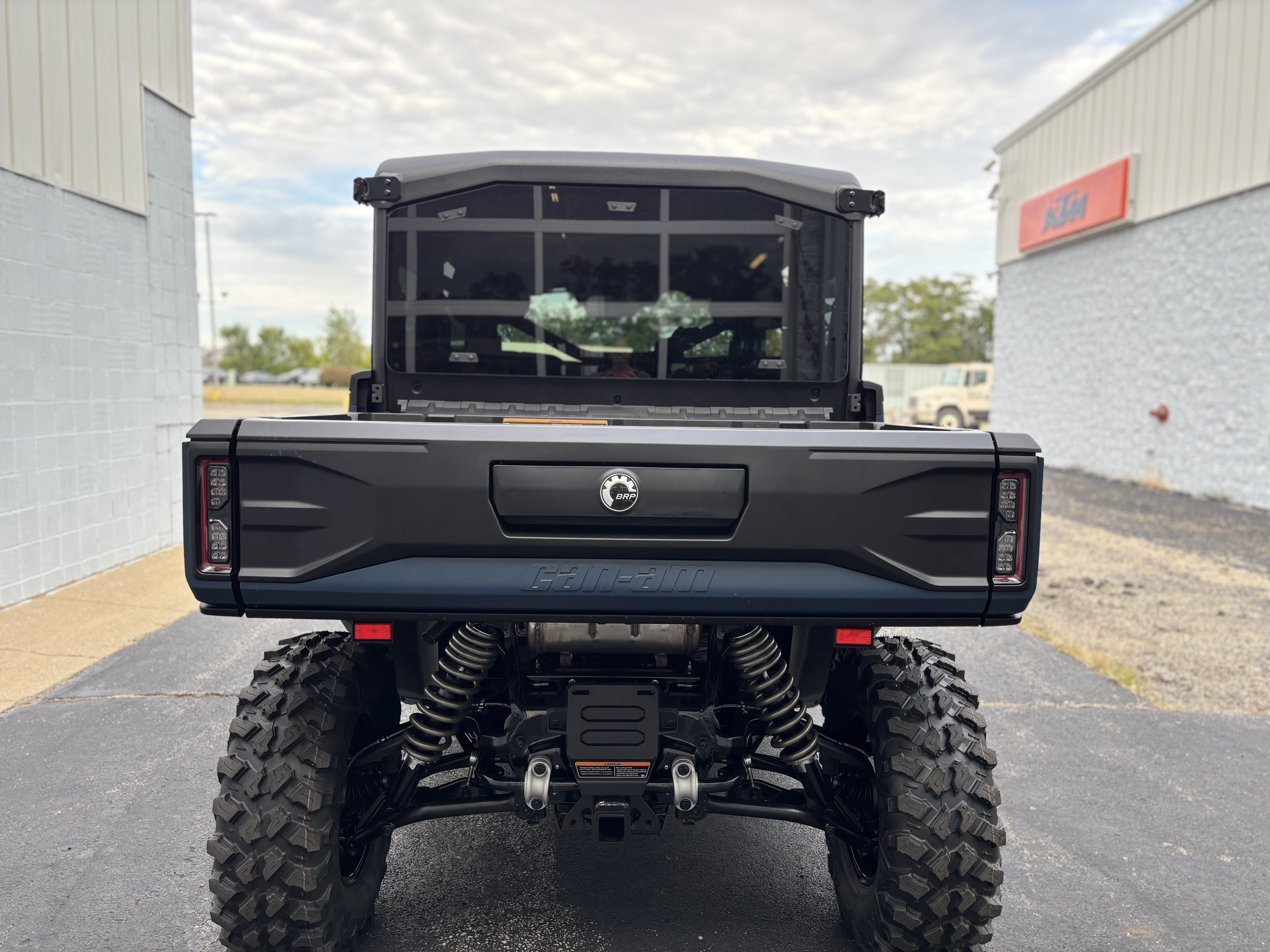 2026 Can-Am DEFENDER MAX LIMITED HD11 - Photo 6