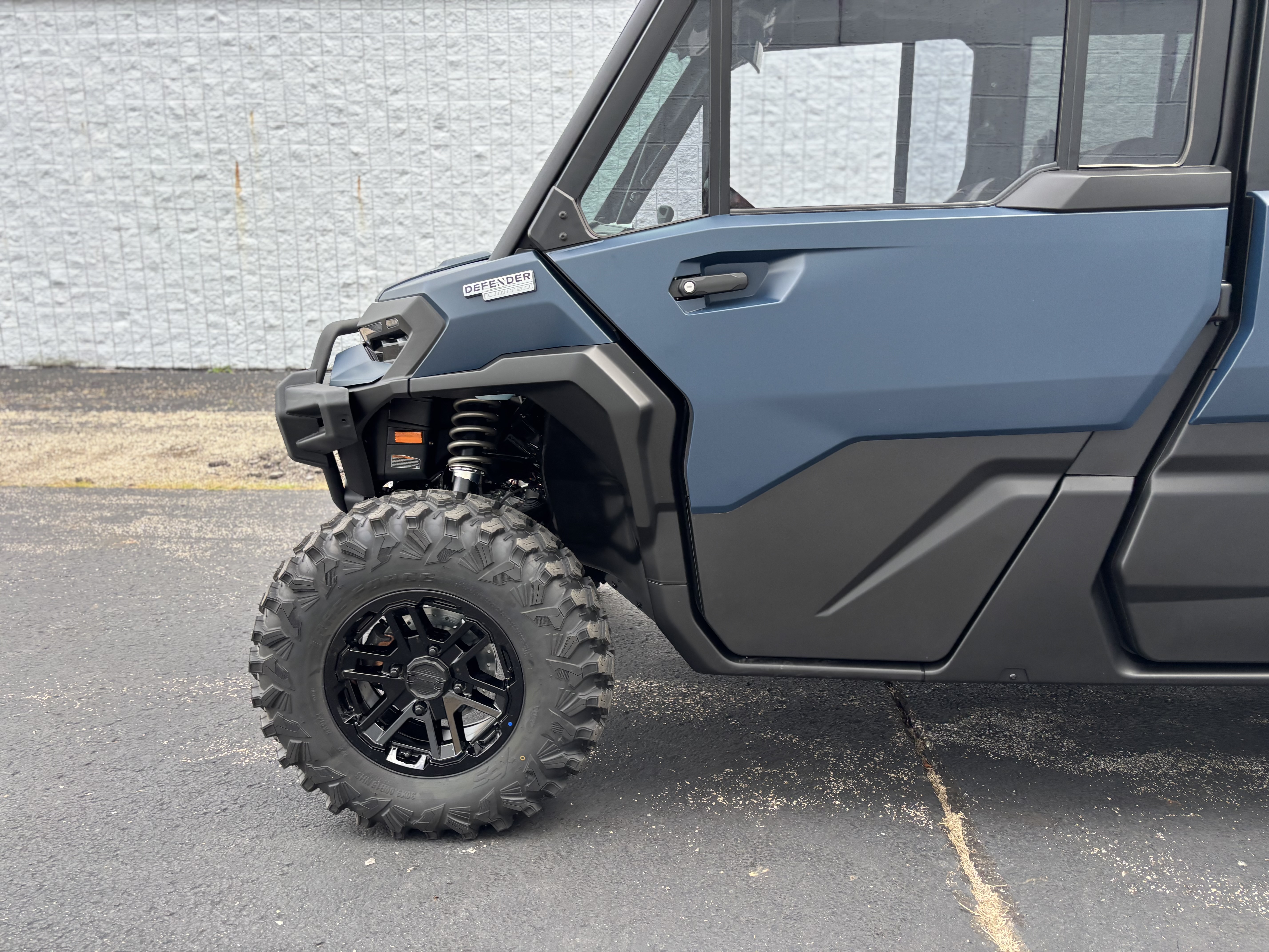 2026 Can-Am DEFENDER MAX LIMITED HD11 - Photo 8