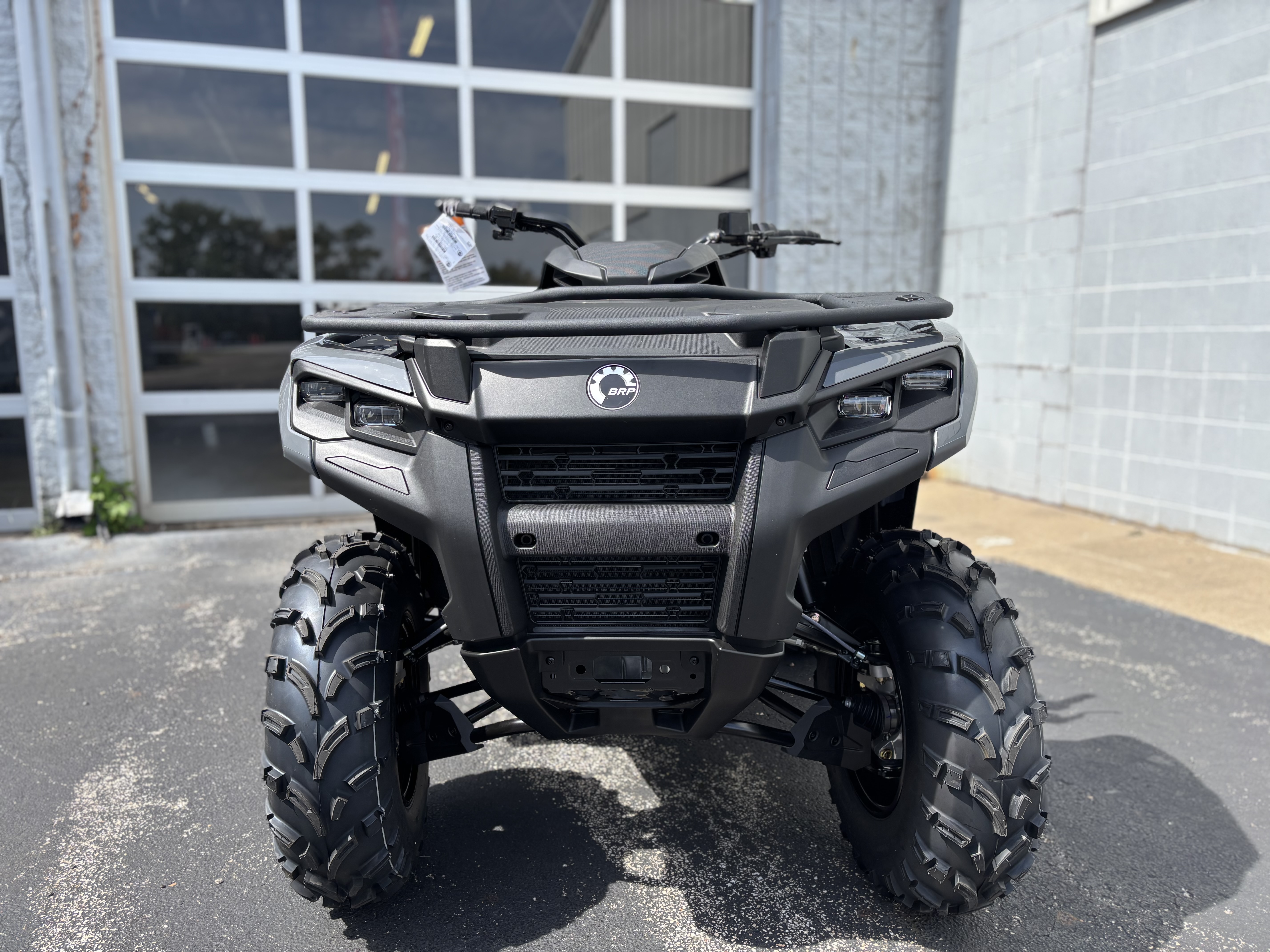 2025 Can-Am OUTLANDER DPS 500 - Photo 12