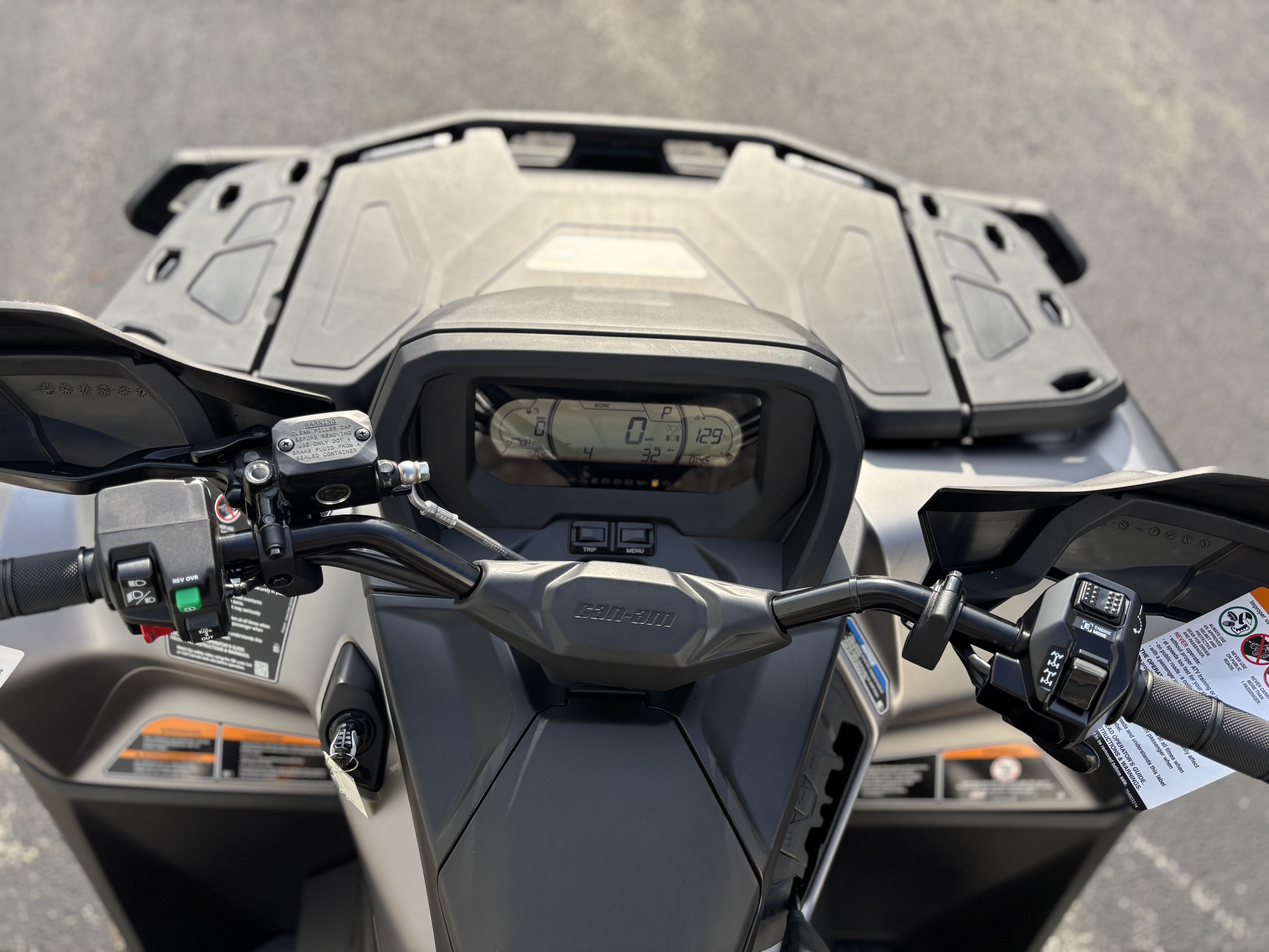 2026 Can-Am OUTLANDER MAX XT 850 - Photo 7