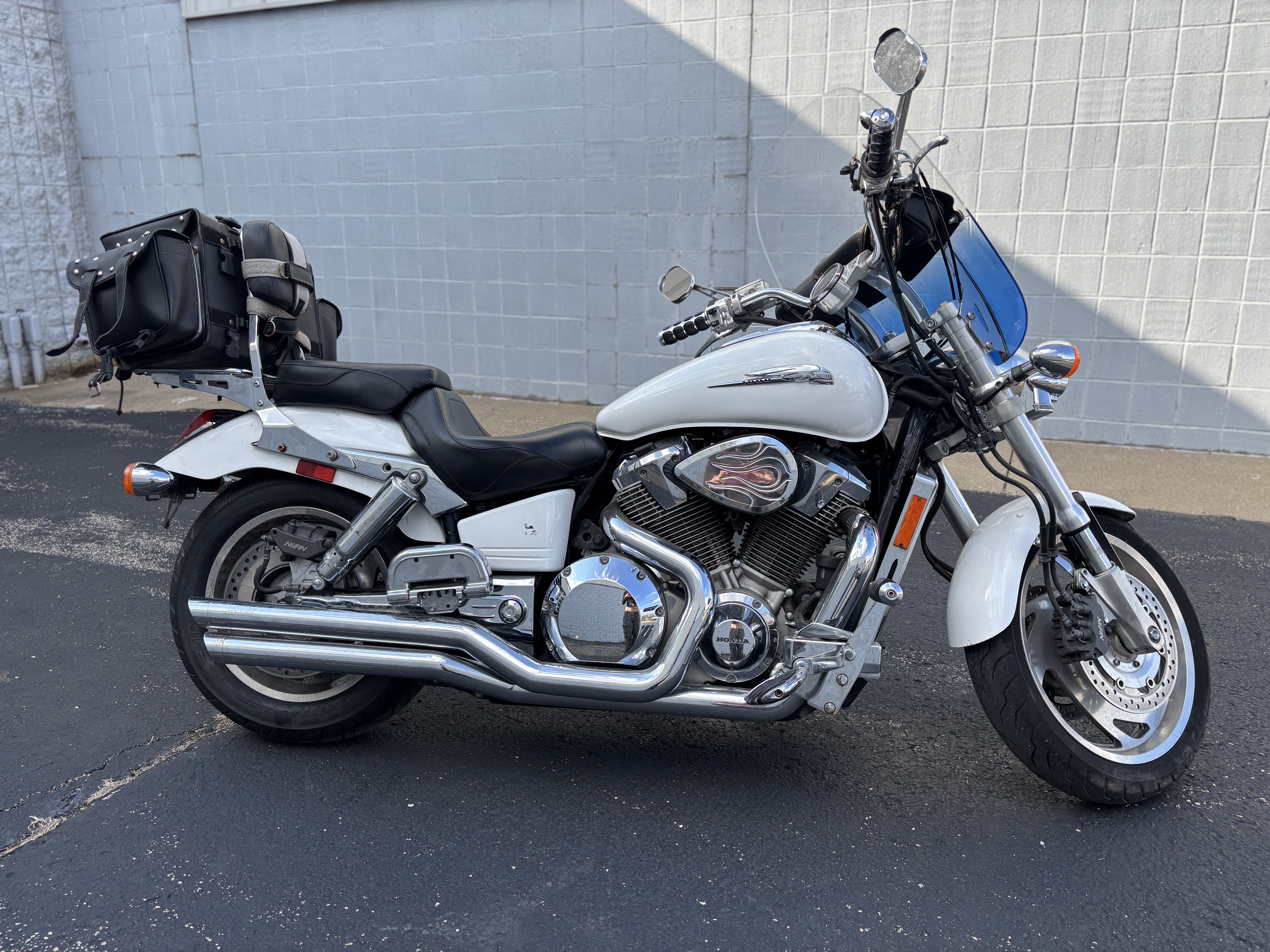 2002 Honda VTX 1800 - Photo 2