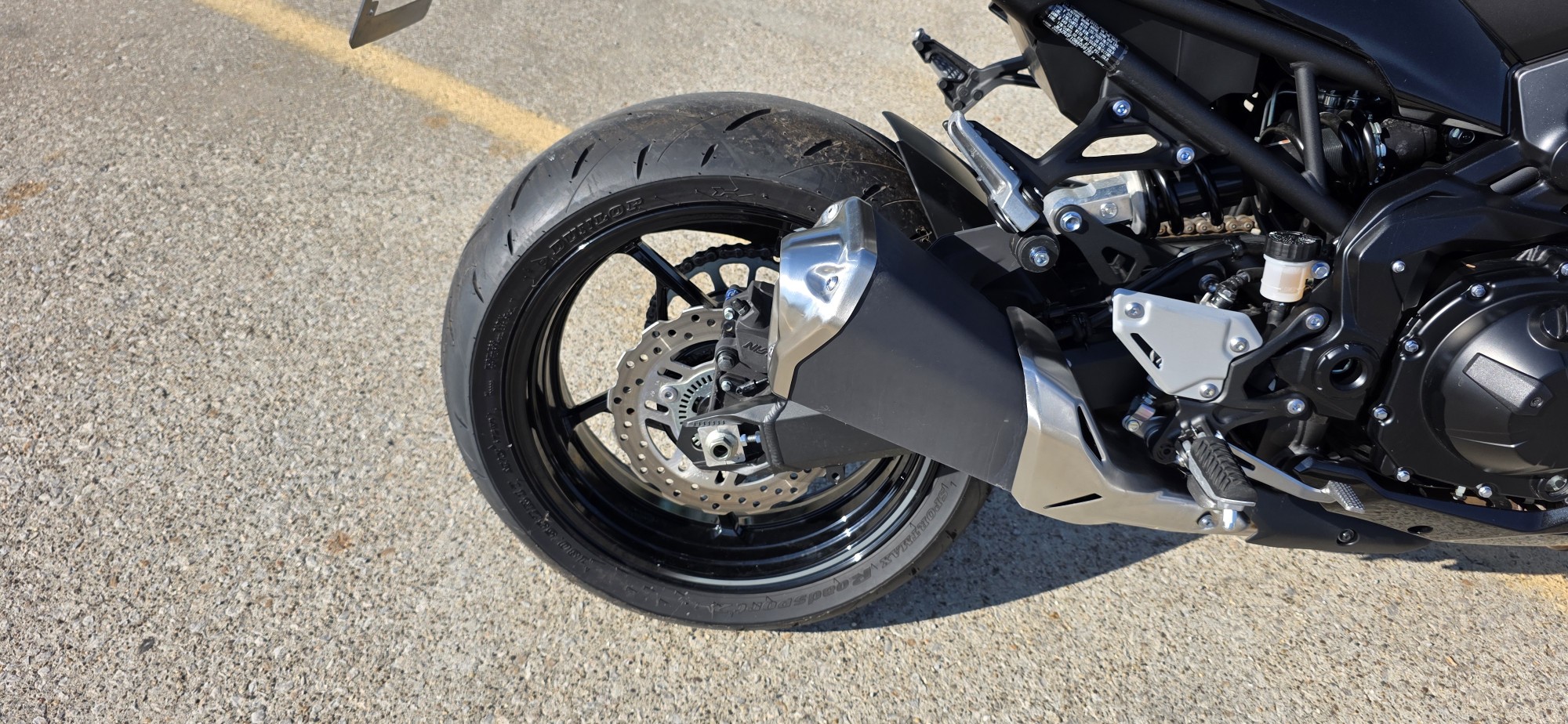 2022 Kawasaki Z900 ABS - Photo 4