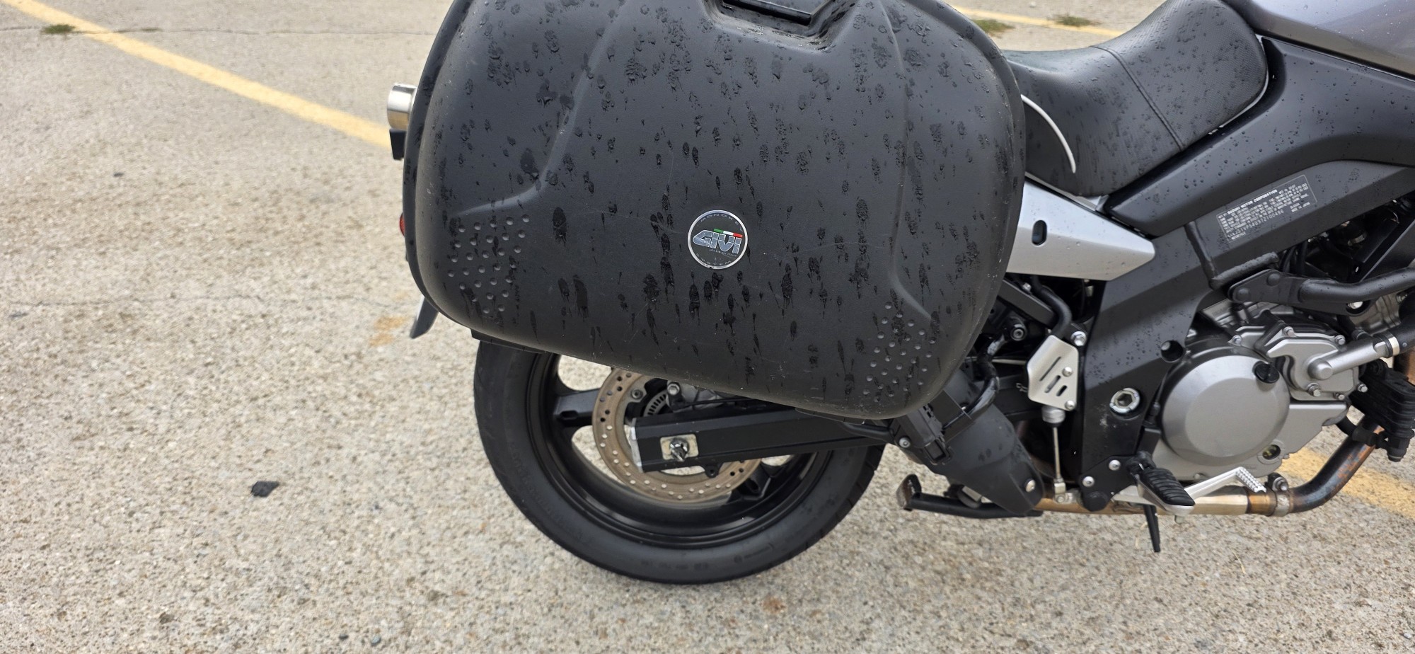 2007 Suzuki V-STROM 650 ABS - Photo 8