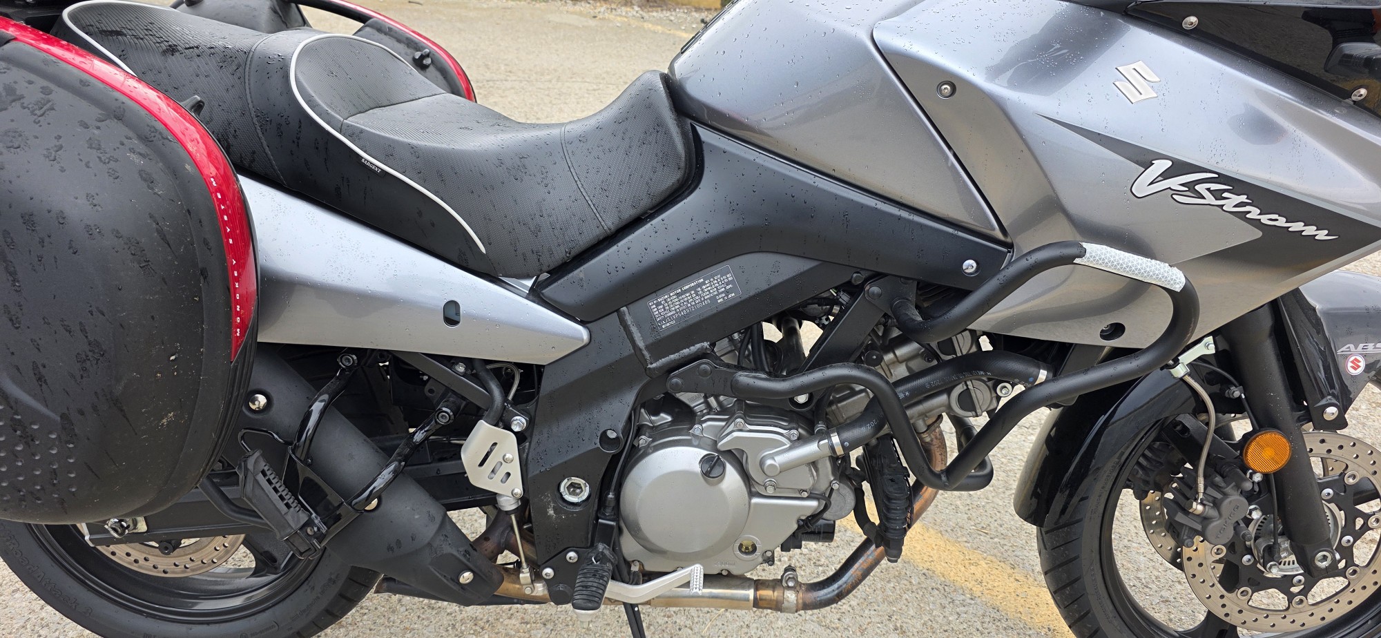 2007 Suzuki V-STROM 650 ABS - Photo 5