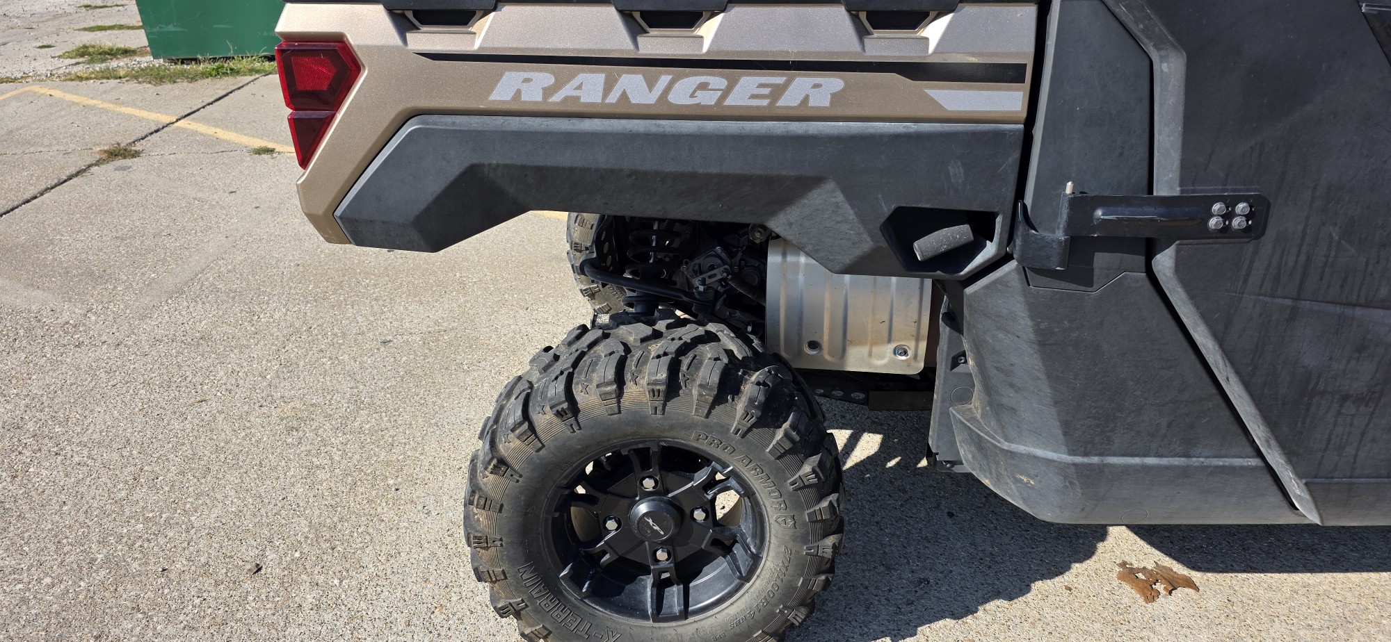 2023 Polaris RANGER XP 1000 PREMIUM - BRONSON ROCK SMOKE Premium - Photo 6