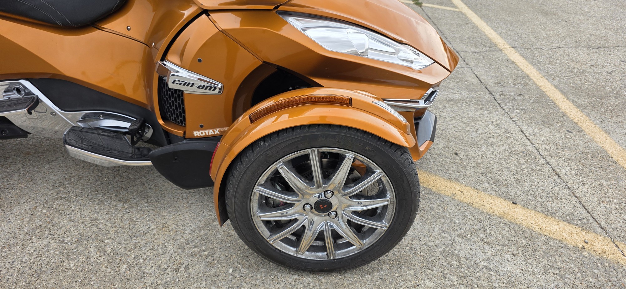 2014 Can-Am SPYDER RT LIMITED - Photo 4