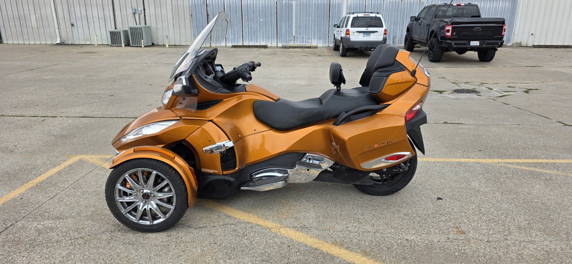 2014 Can-Am SPYDER RT LIMITED - Photo 10