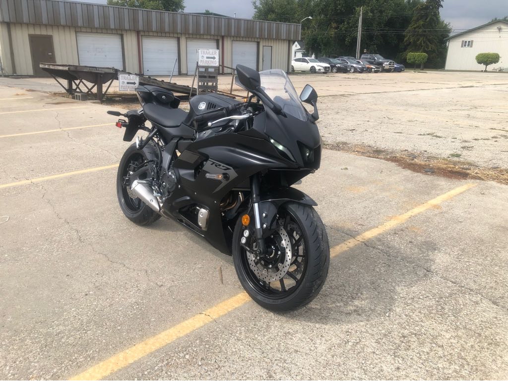 2025 Yamaha YZF R7