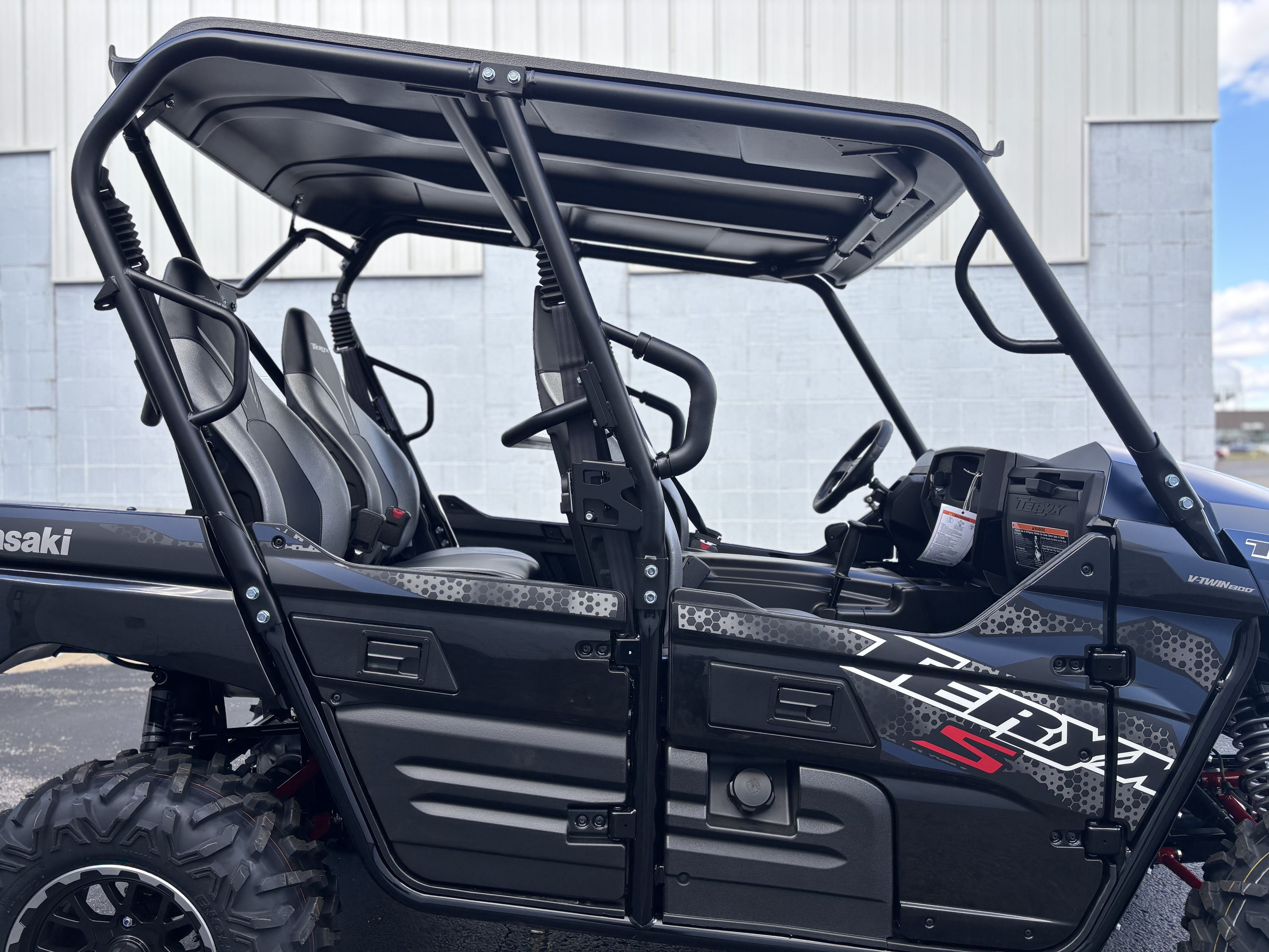 2025 Kawasaki TERYX4 S LE - Photo 4