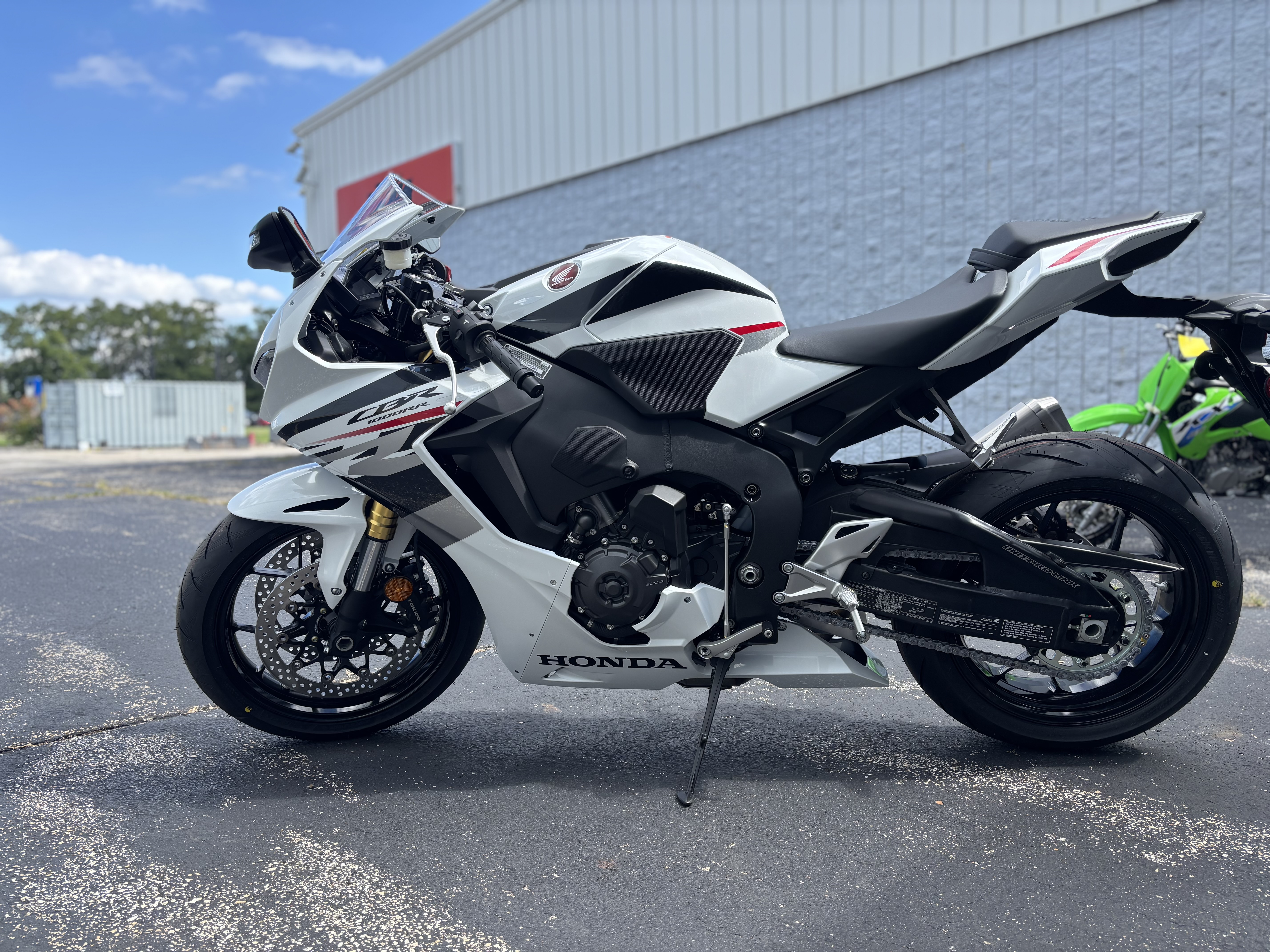 2026 Honda CBR1000RR - Photo 8