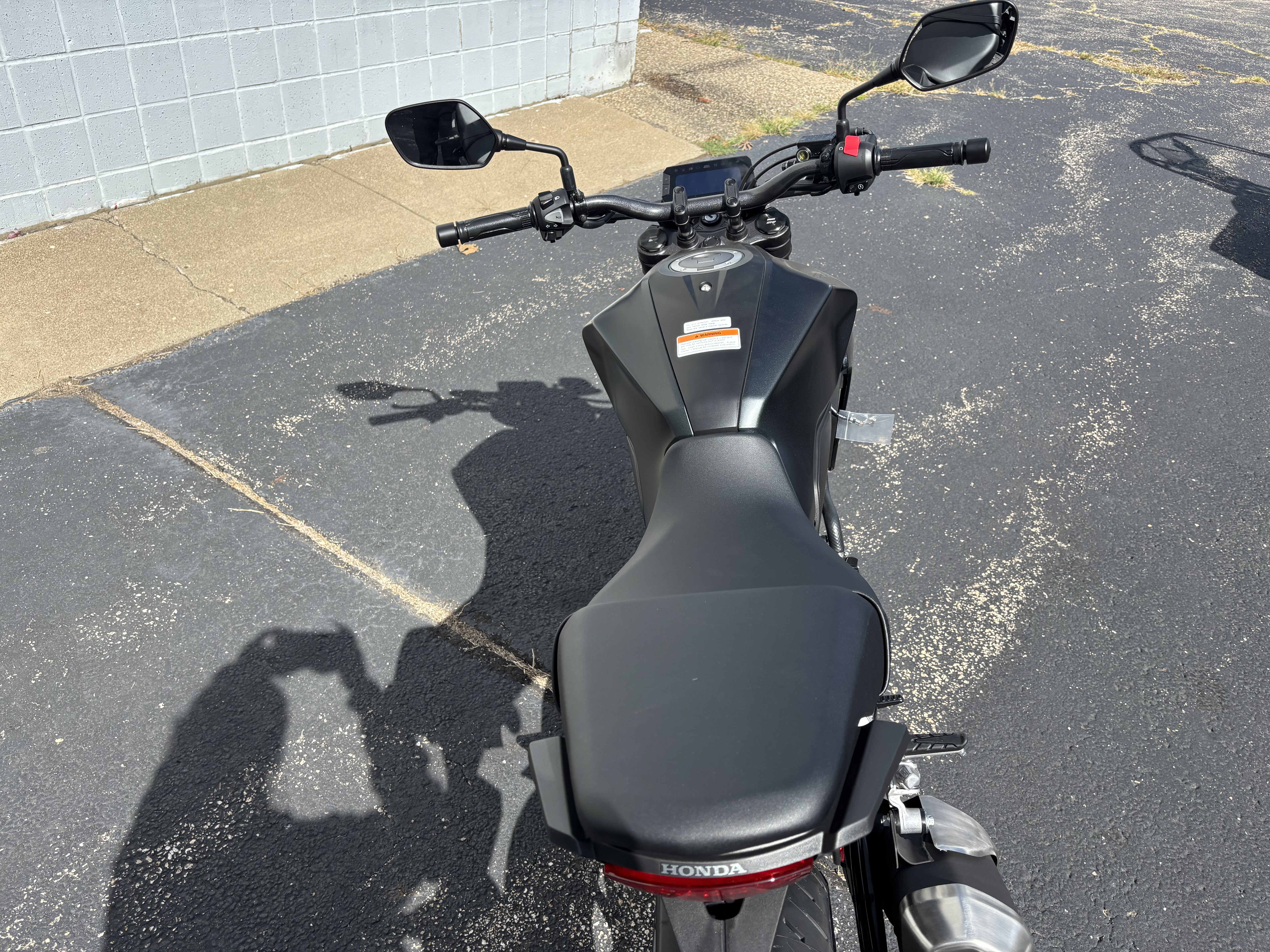 2025 Honda CB300R ABS - Photo 6