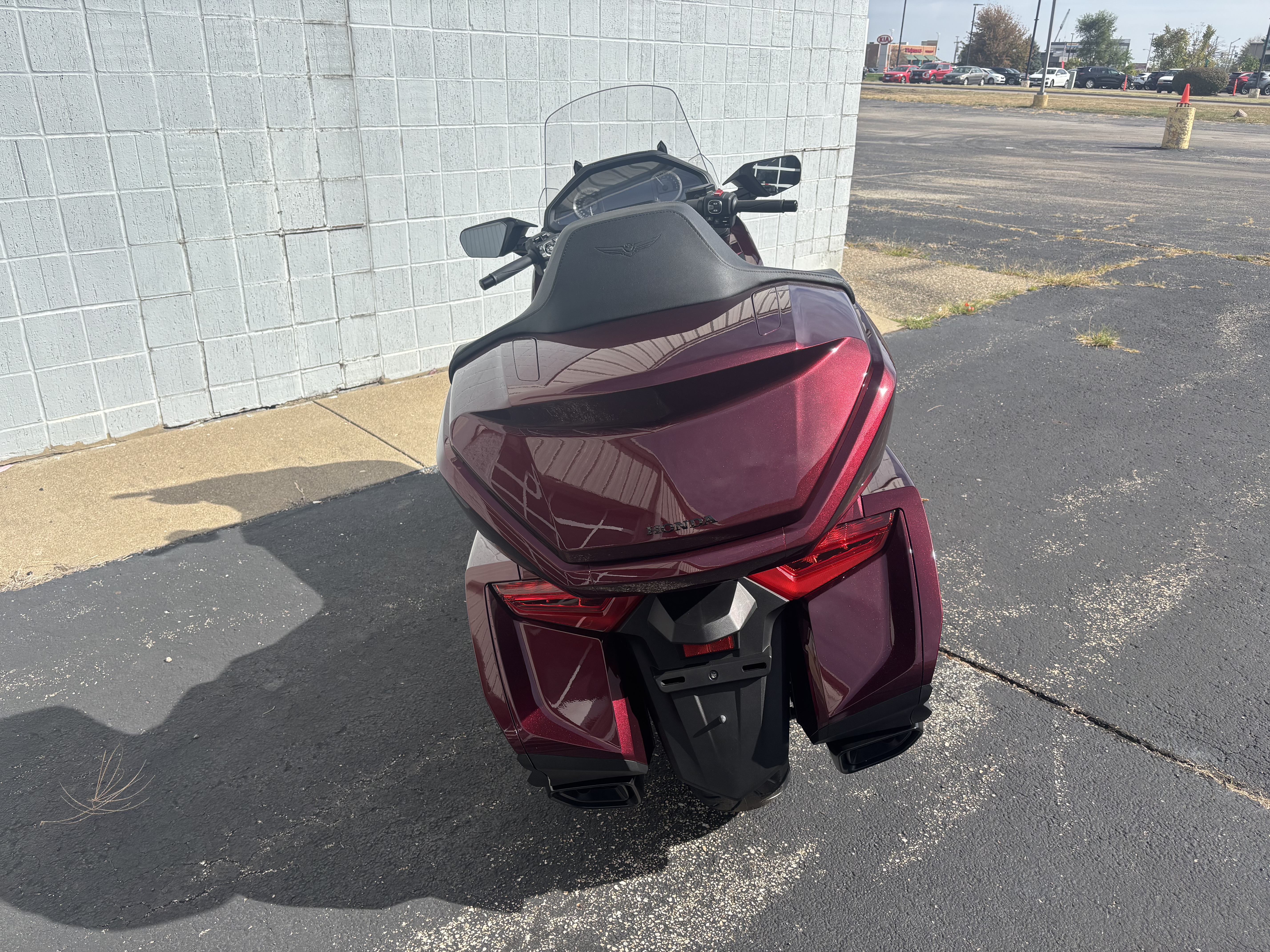 2025 Honda GOLDWING TOUR DCT 50TH ANNIVERSARY - Photo 5