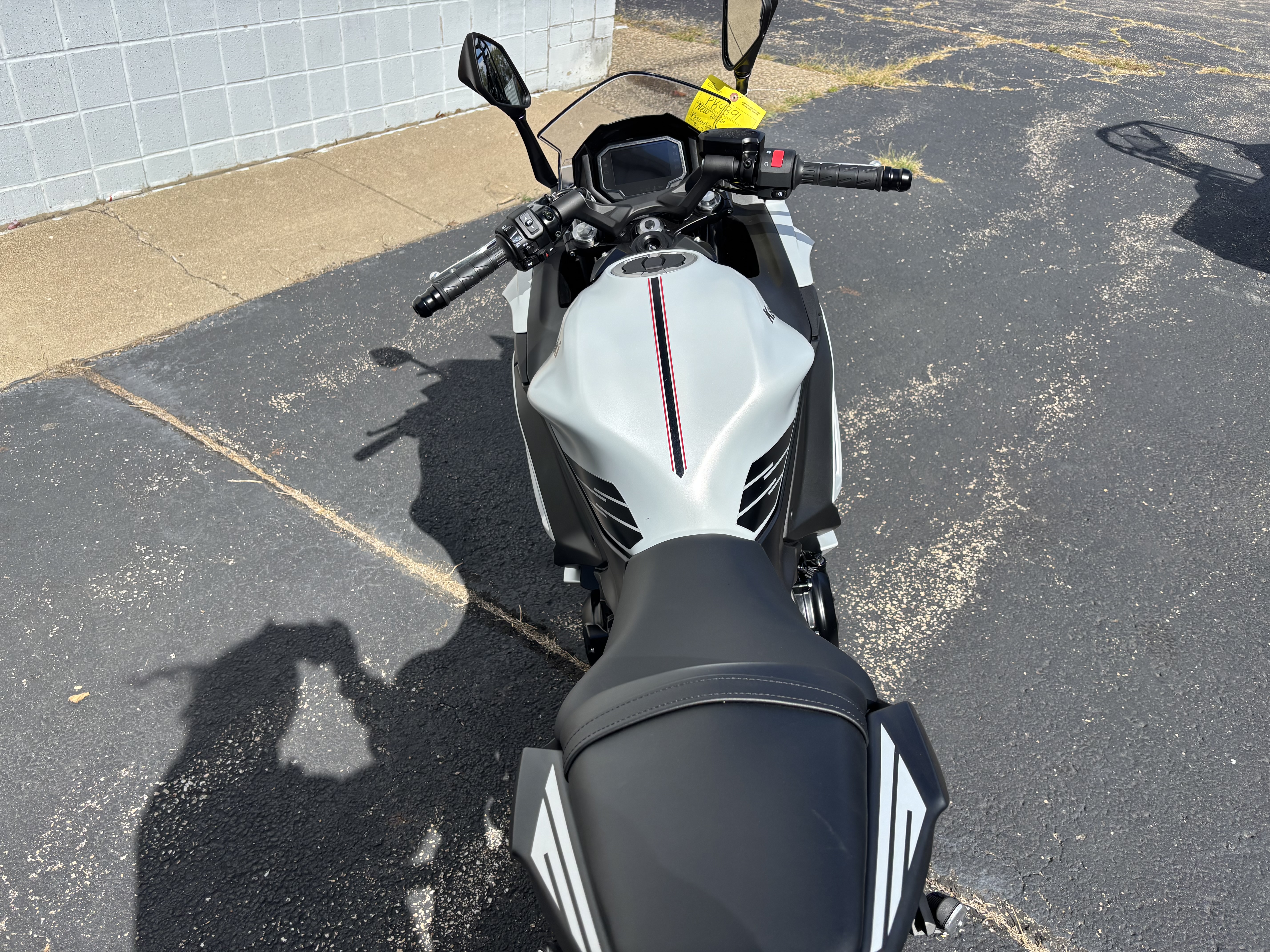 2026 Kawasaki NINJA 650 - Photo 6