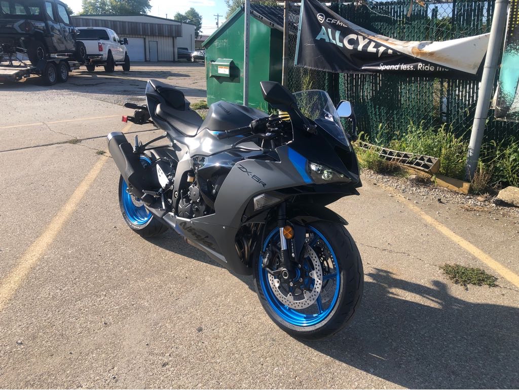 2026 Kawasaki NINJA ZX-6R ABS
