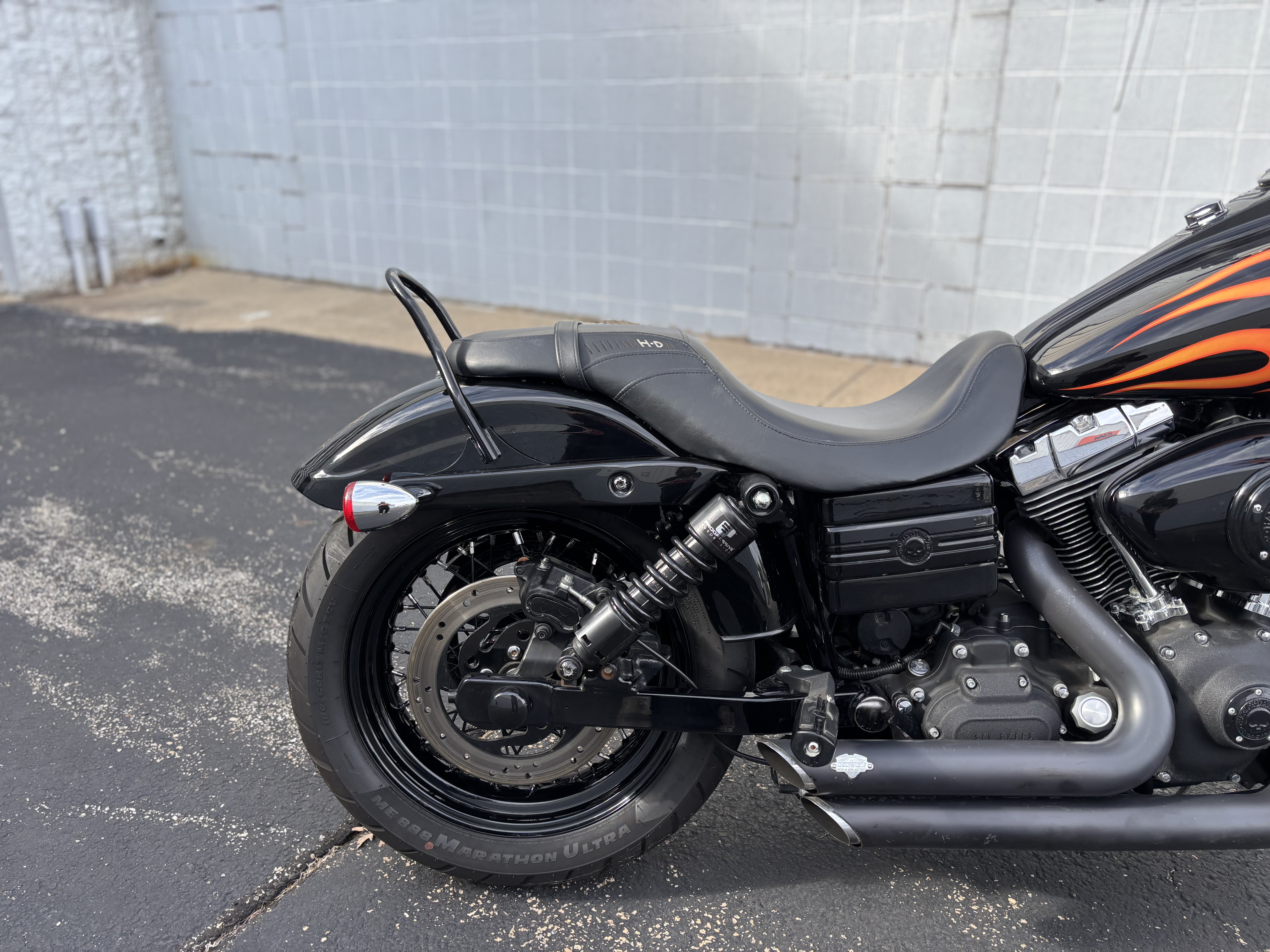 2010 Harley-Davidson® DYNA WIDE GLIDE - Photo 5