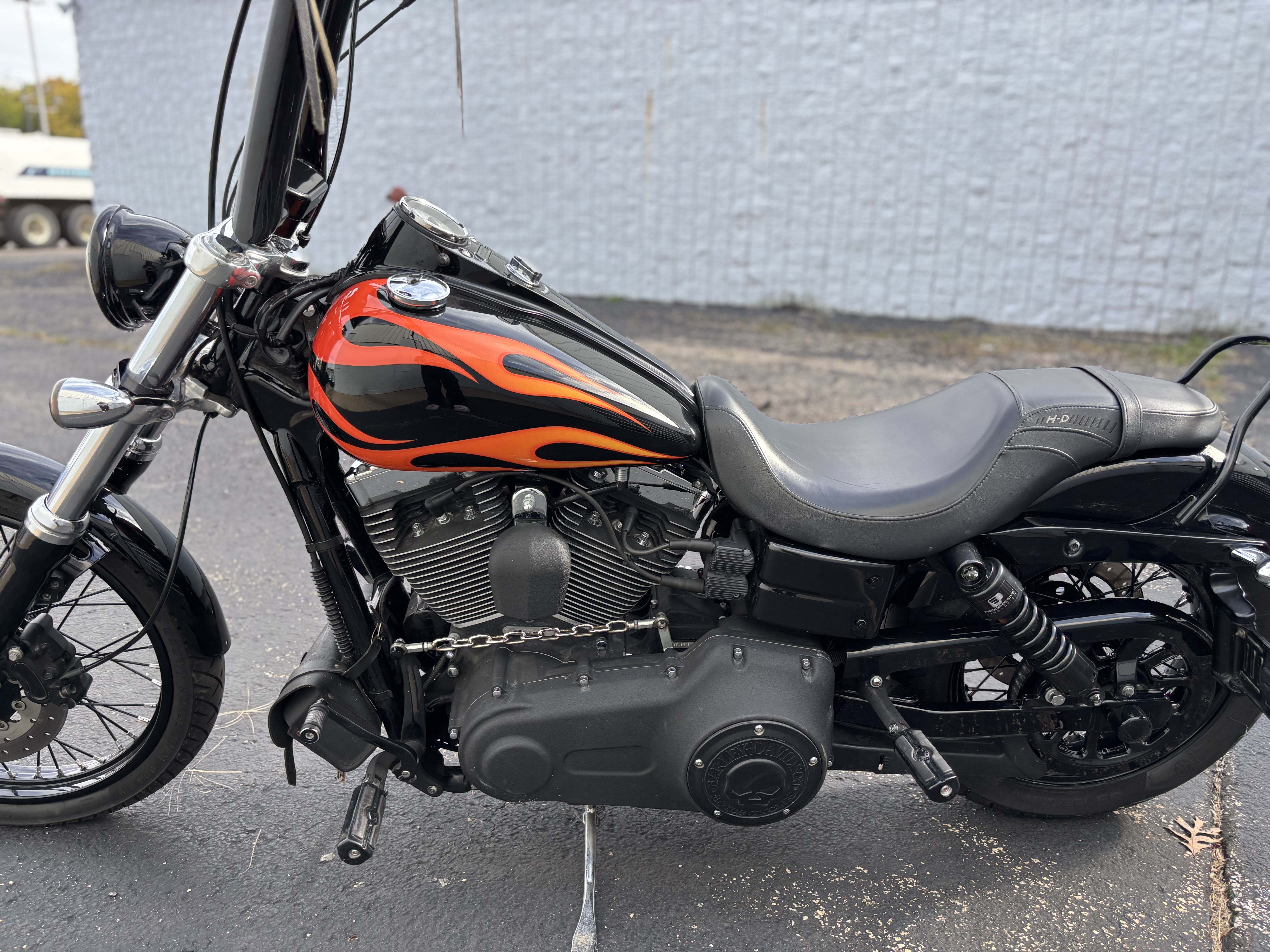 2010 Harley-Davidson® DYNA WIDE GLIDE - Photo 9