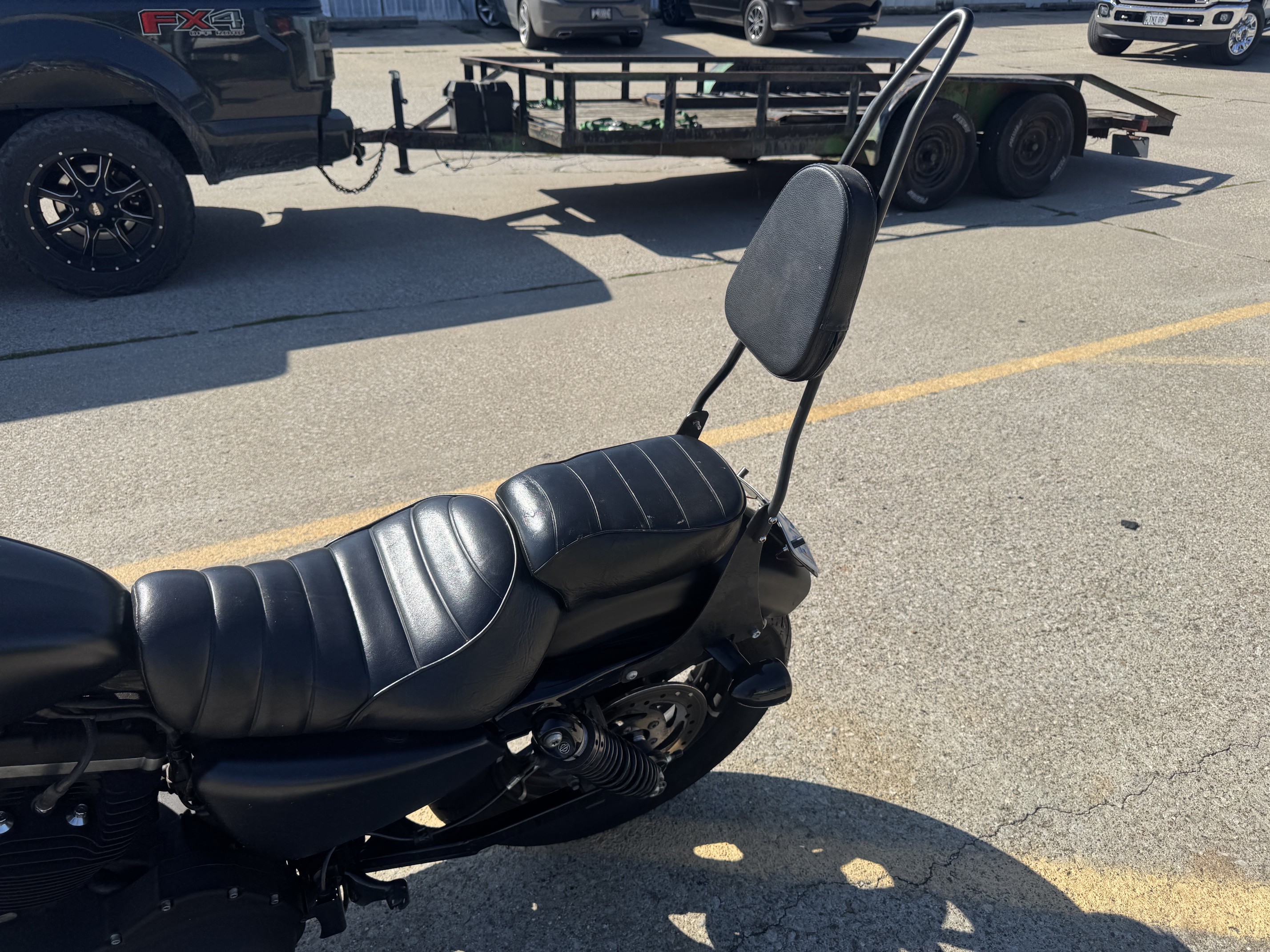 2019 Harley-Davidson® SPORTSTER IRON 883 - Photo 7