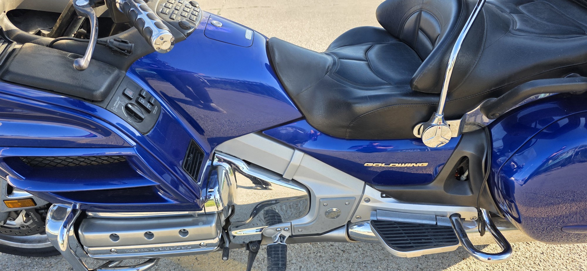 2001 Honda GOLDWING 1800 - Photo 7