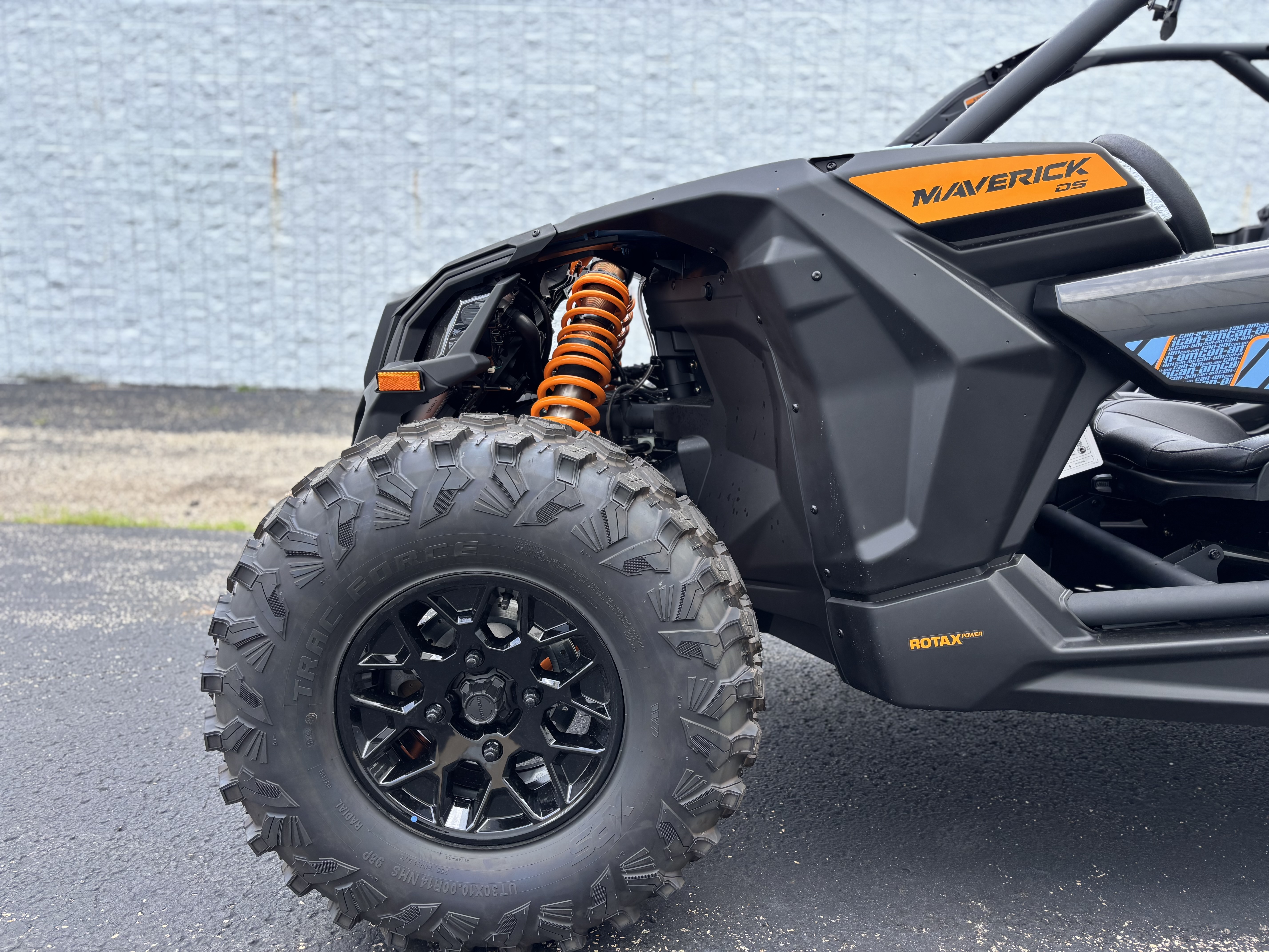 2025 Can-Am MAVERICK X3 MAX DS TURBO RR - Photo 8