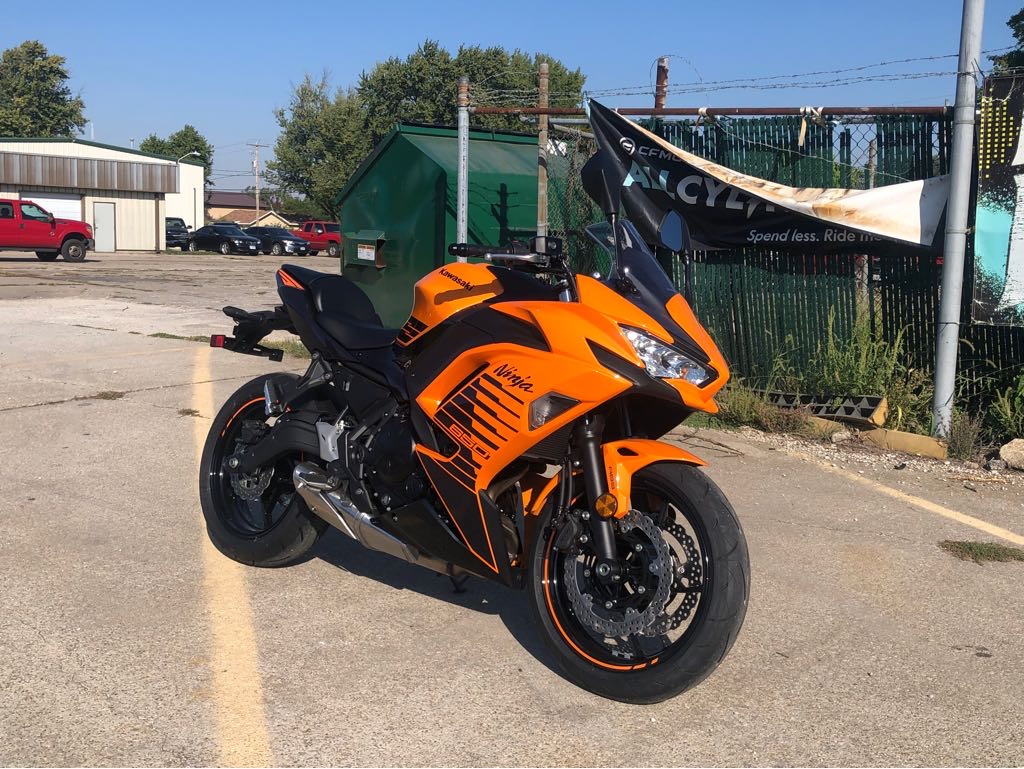 2025 Kawasaki NINJA 650 ABS