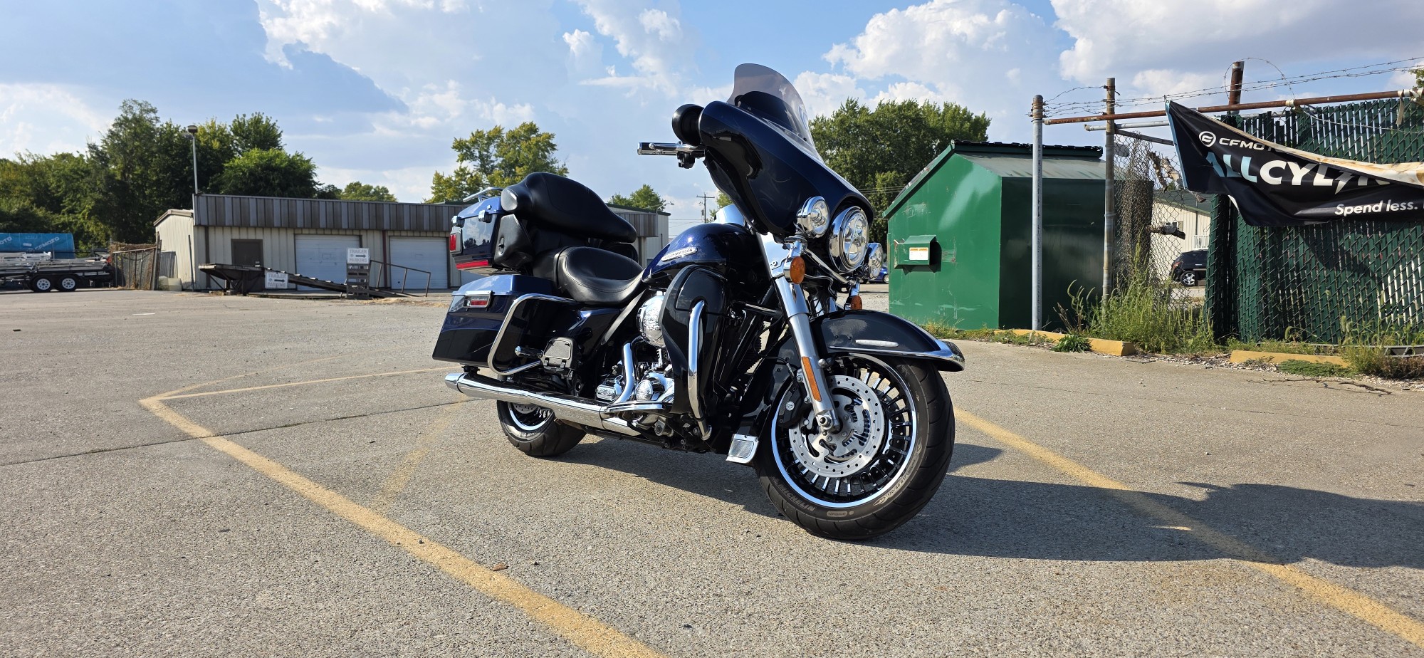 2013 Harley-Davidson® ULTRA CLASSIC LIMITED