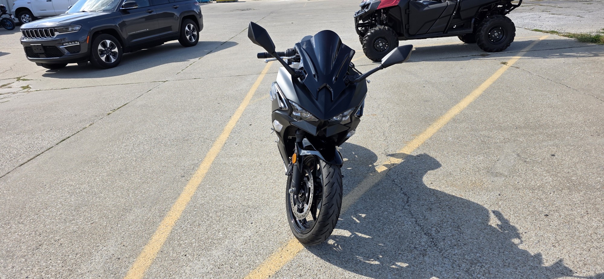 2025 Kawasaki NINJA 500 ABS - Photo 2