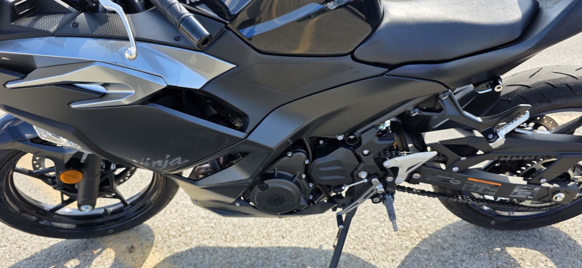 2025 Kawasaki NINJA 500 ABS - Photo 5