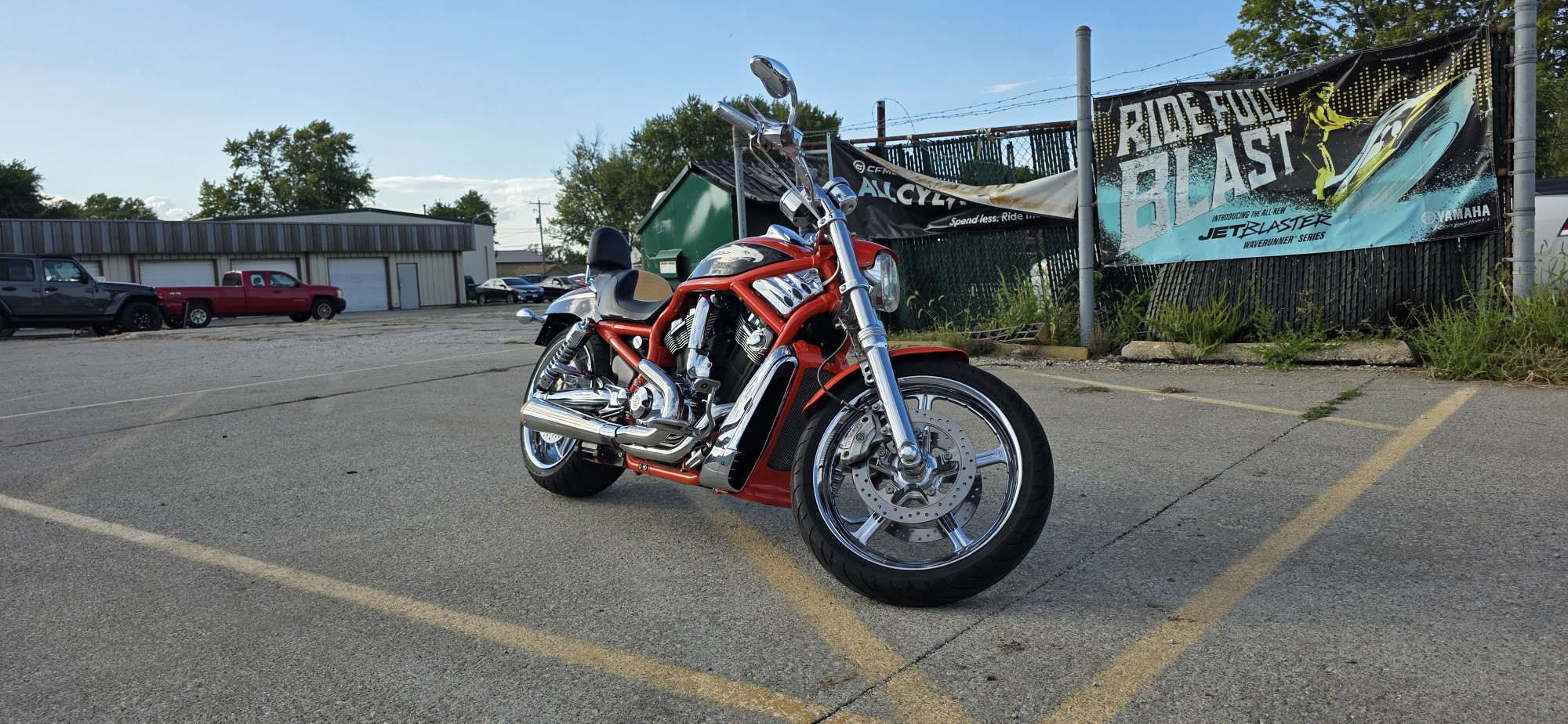 2006 Harley-Davidson® CVS VROD SE2