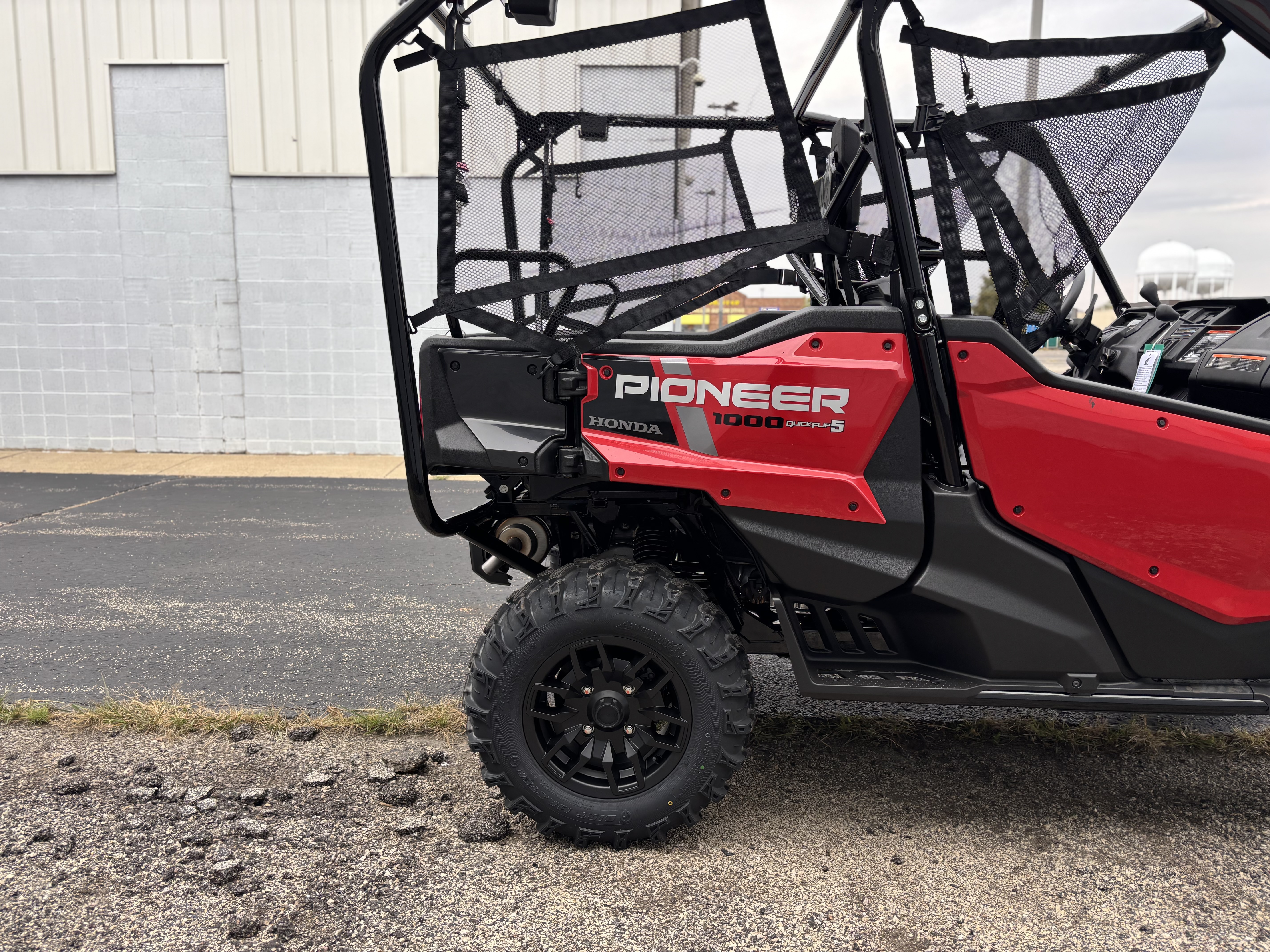 2025 Honda PIONEER 1000-5 DELUXE - Photo 5